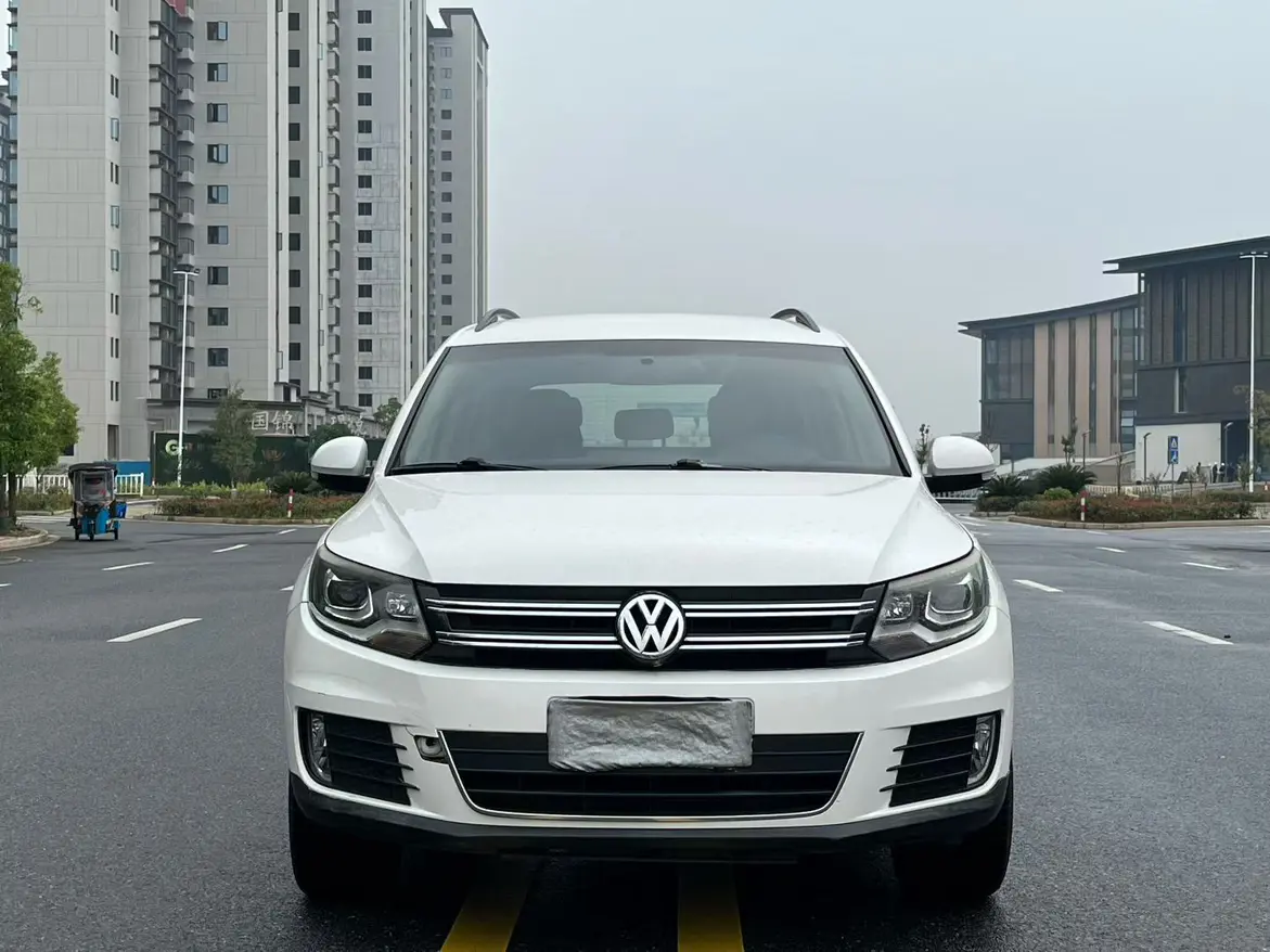 Volkswagen Tiguan  из Китая
