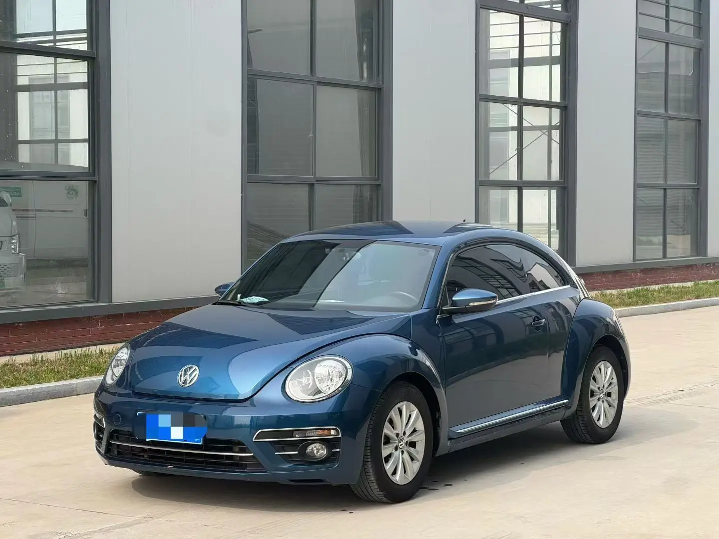 Volkswagen Beetle  из Китая