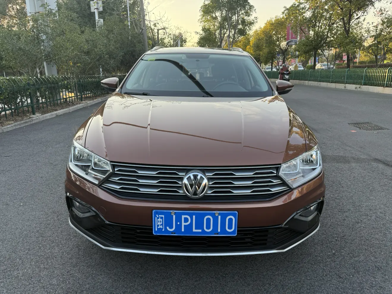 Volkswagen C-TREK Weiling  из Китая