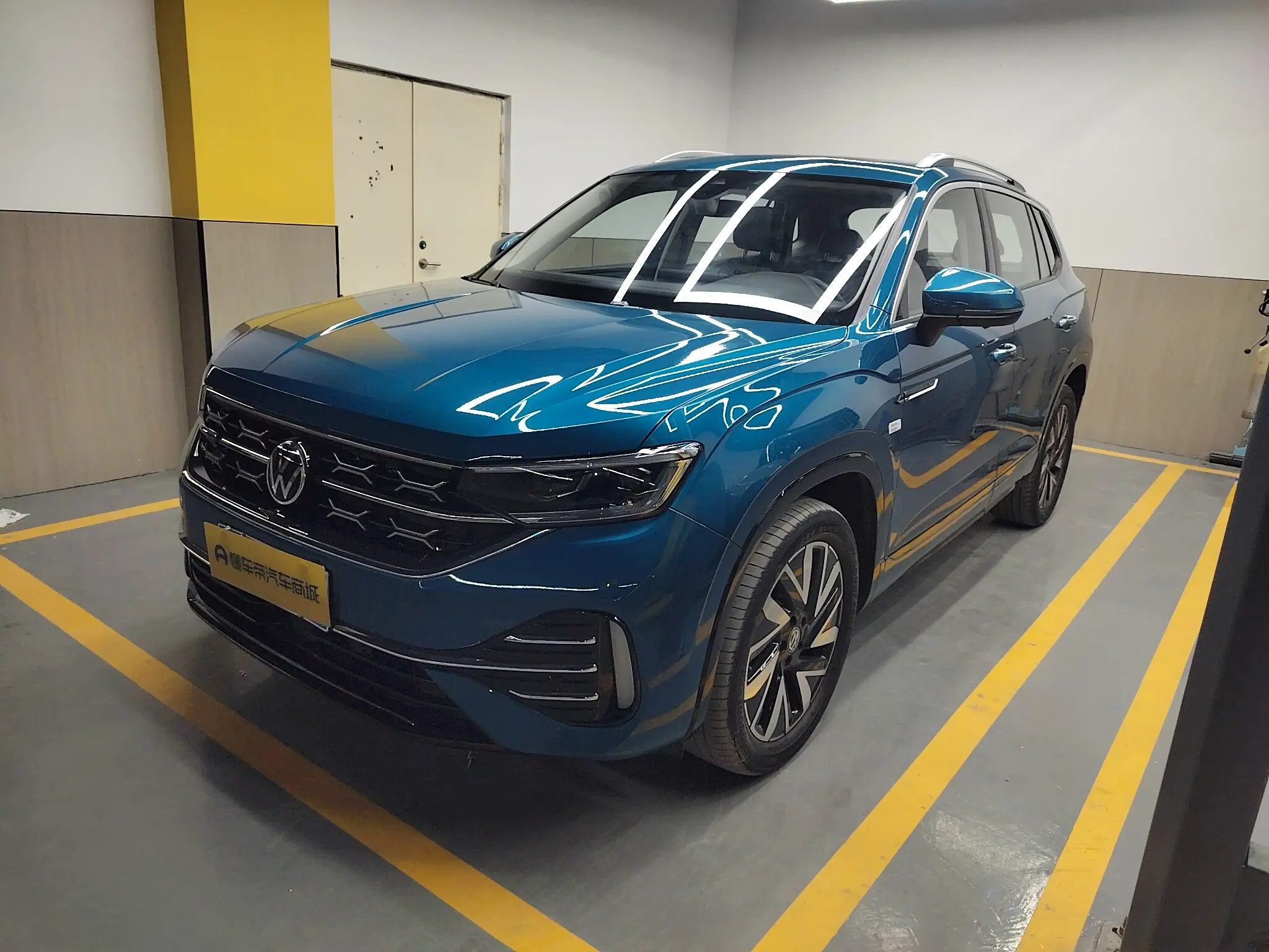 Volkswagen Tayron  из Китая