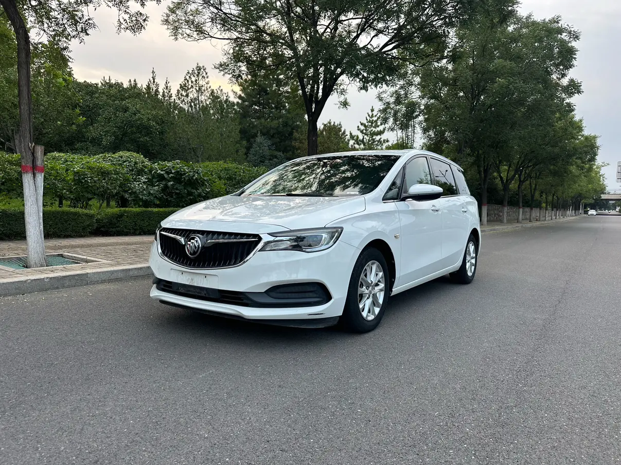Buick GL6  из Китая