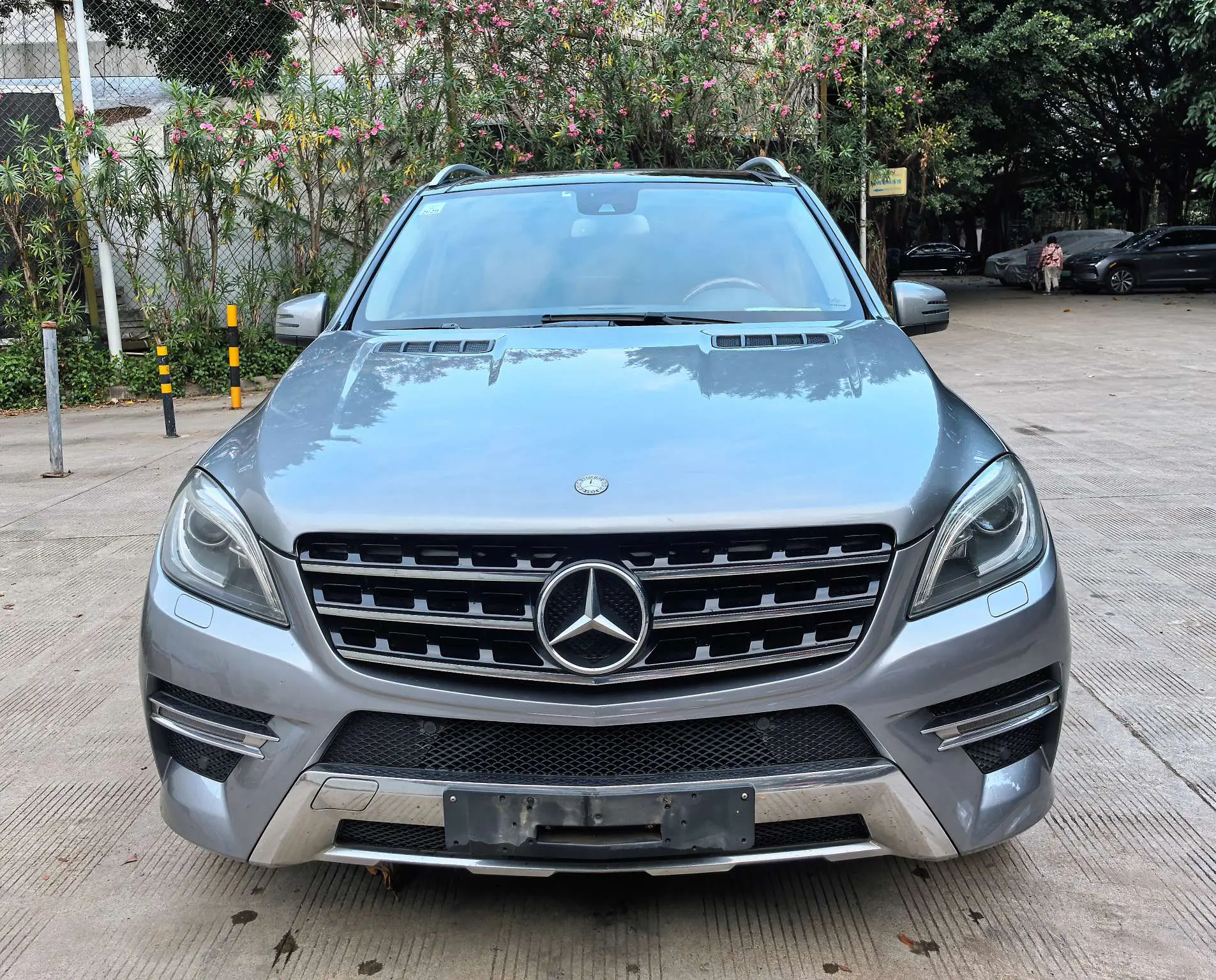 Mercedes-Benz Mercedes Benz M Class  из Китая