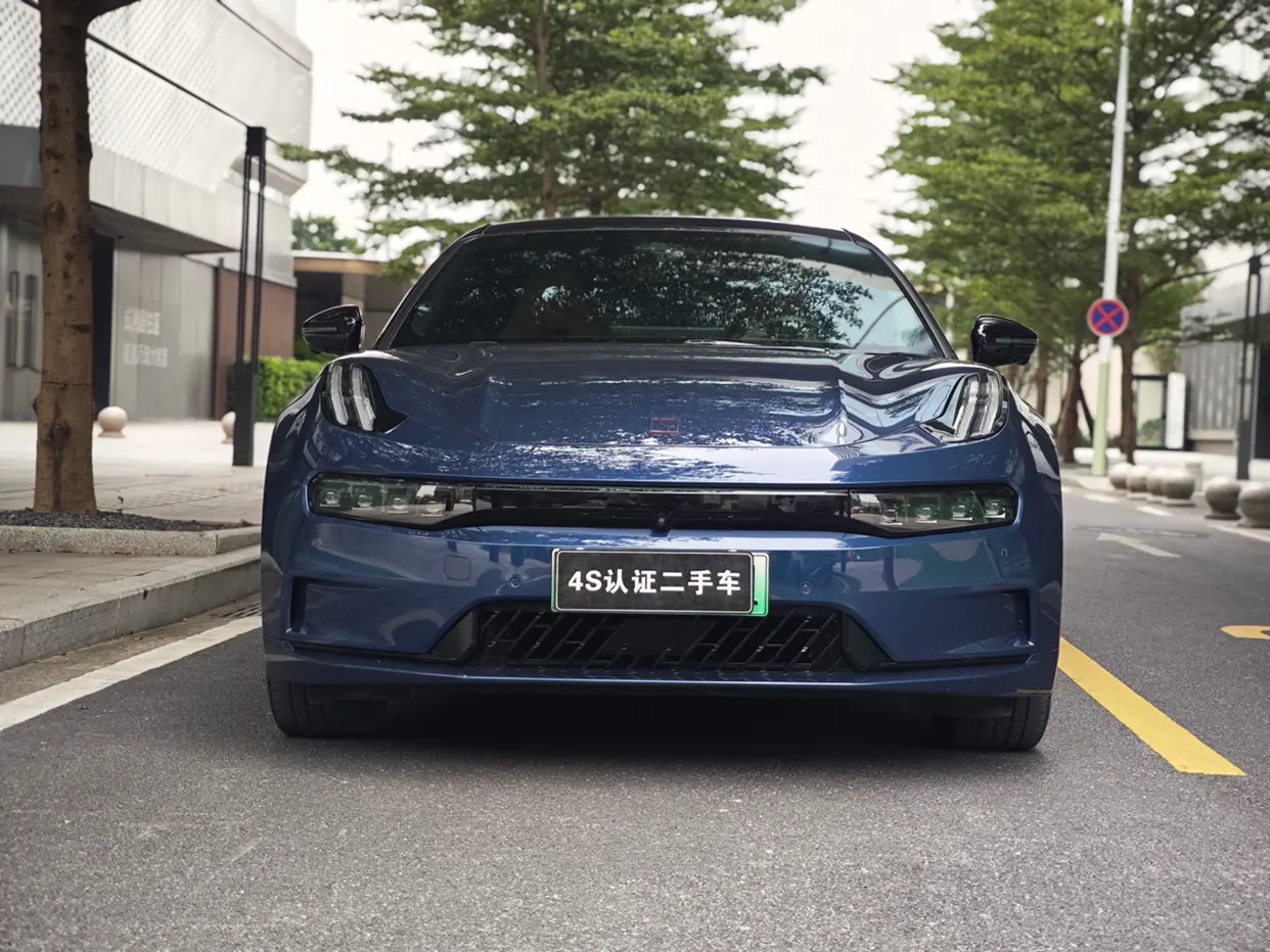 ZEEKR 001  из Китая