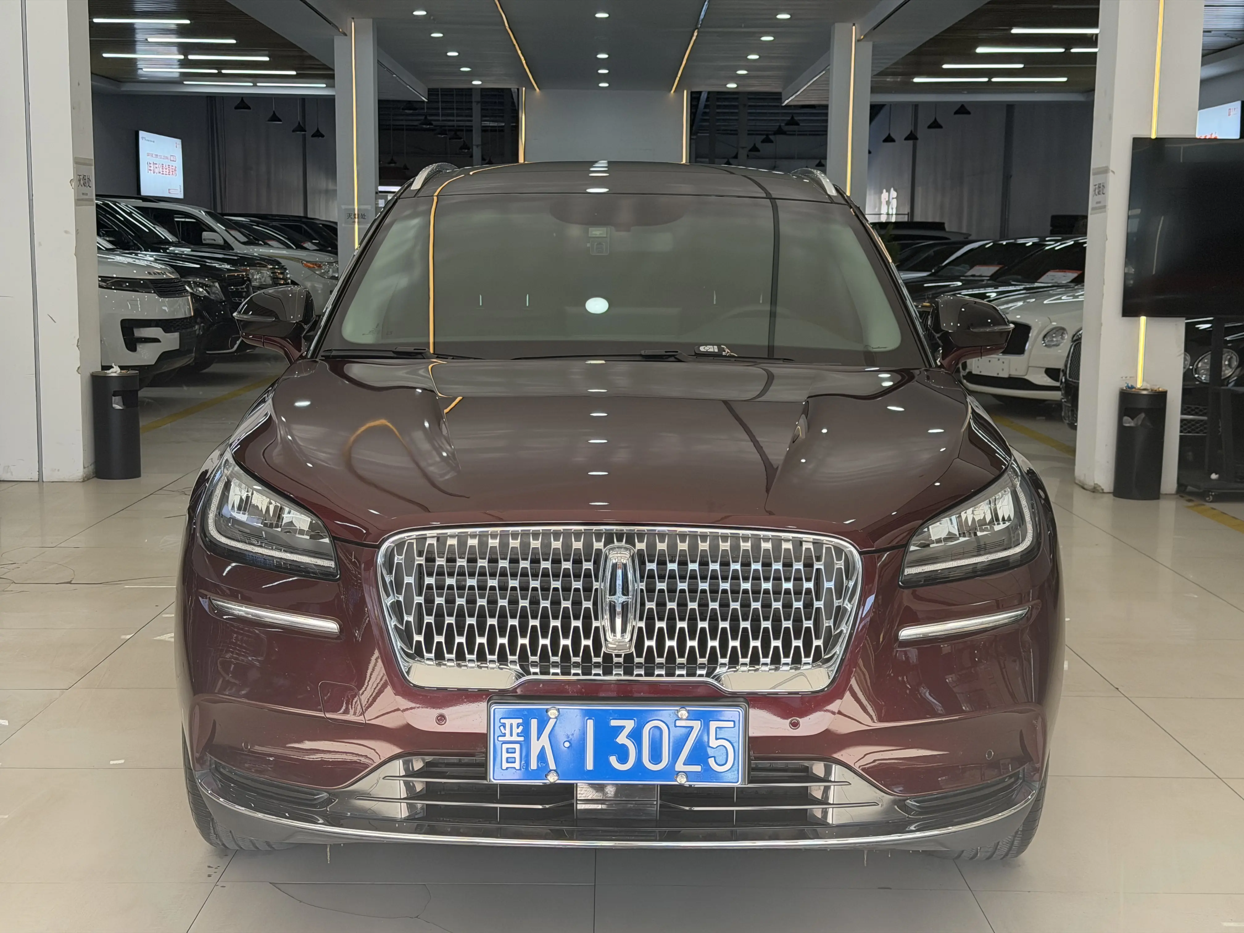 Lincoln Adventurer  из Китая