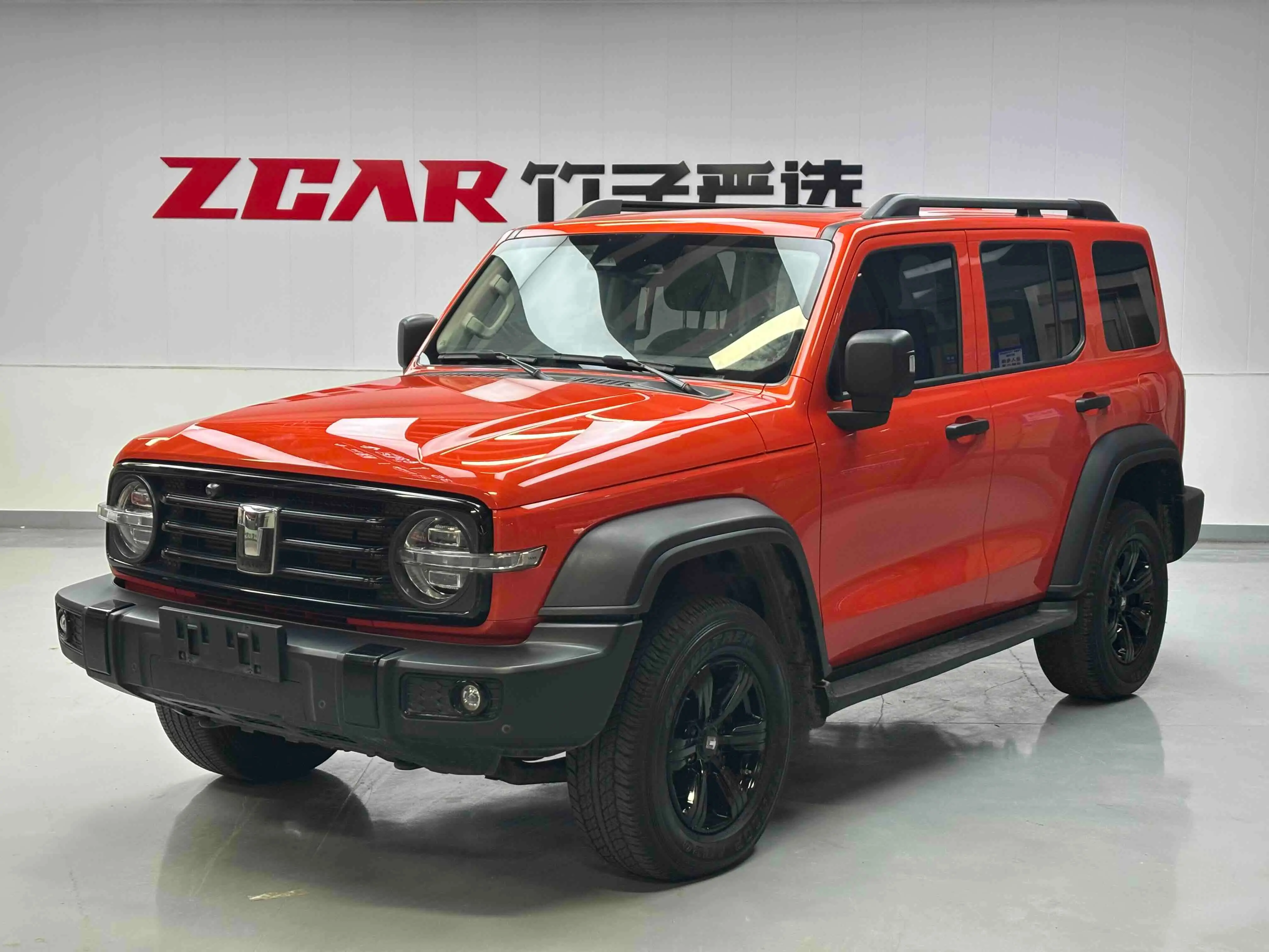 Tank 300  из Китая