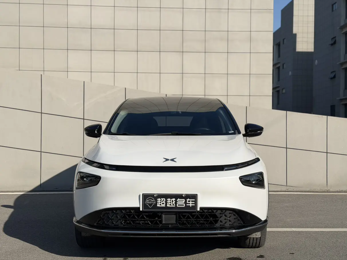 Xpeng G3  из Китая