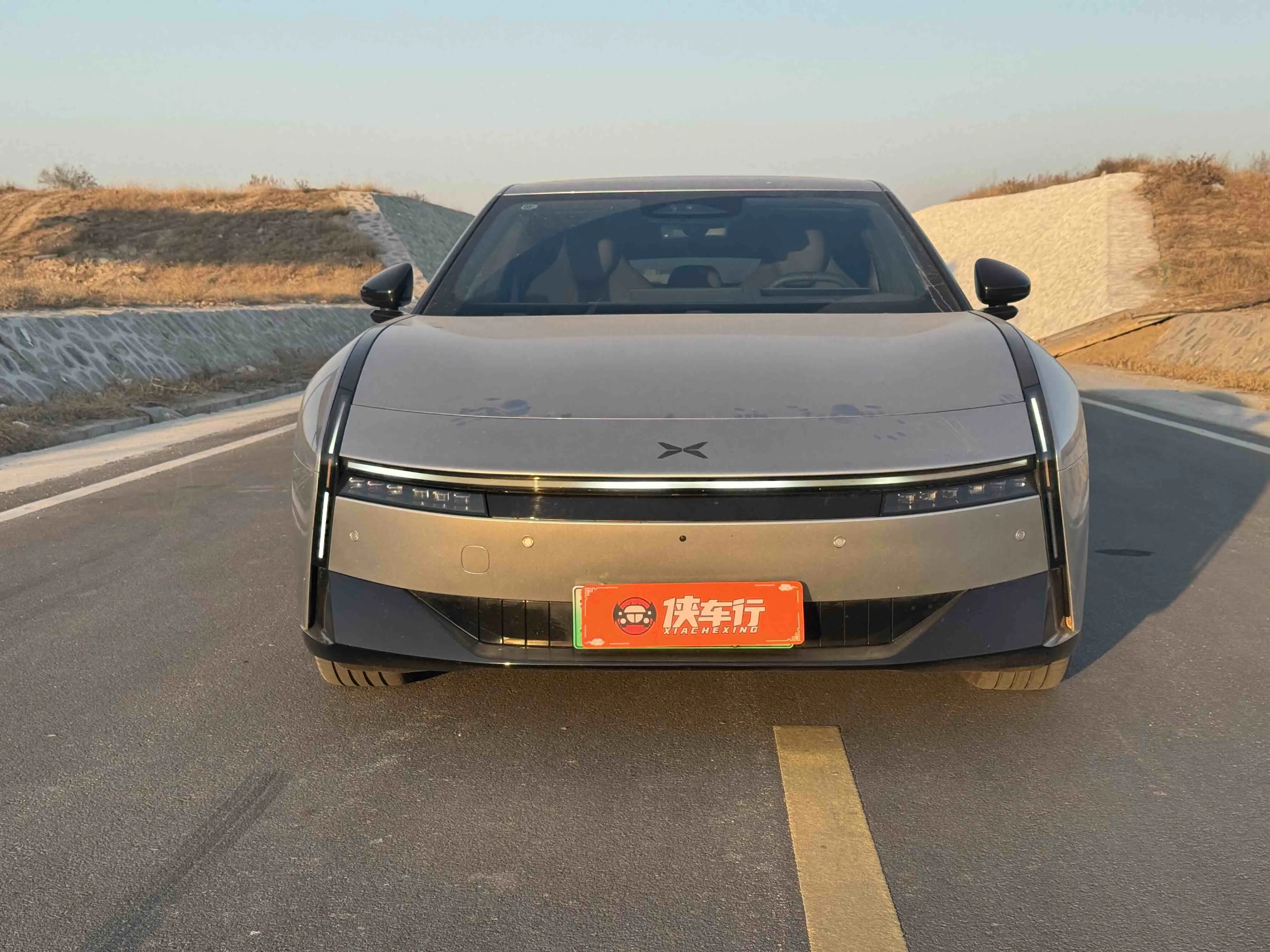 Xpeng P7  из Китая