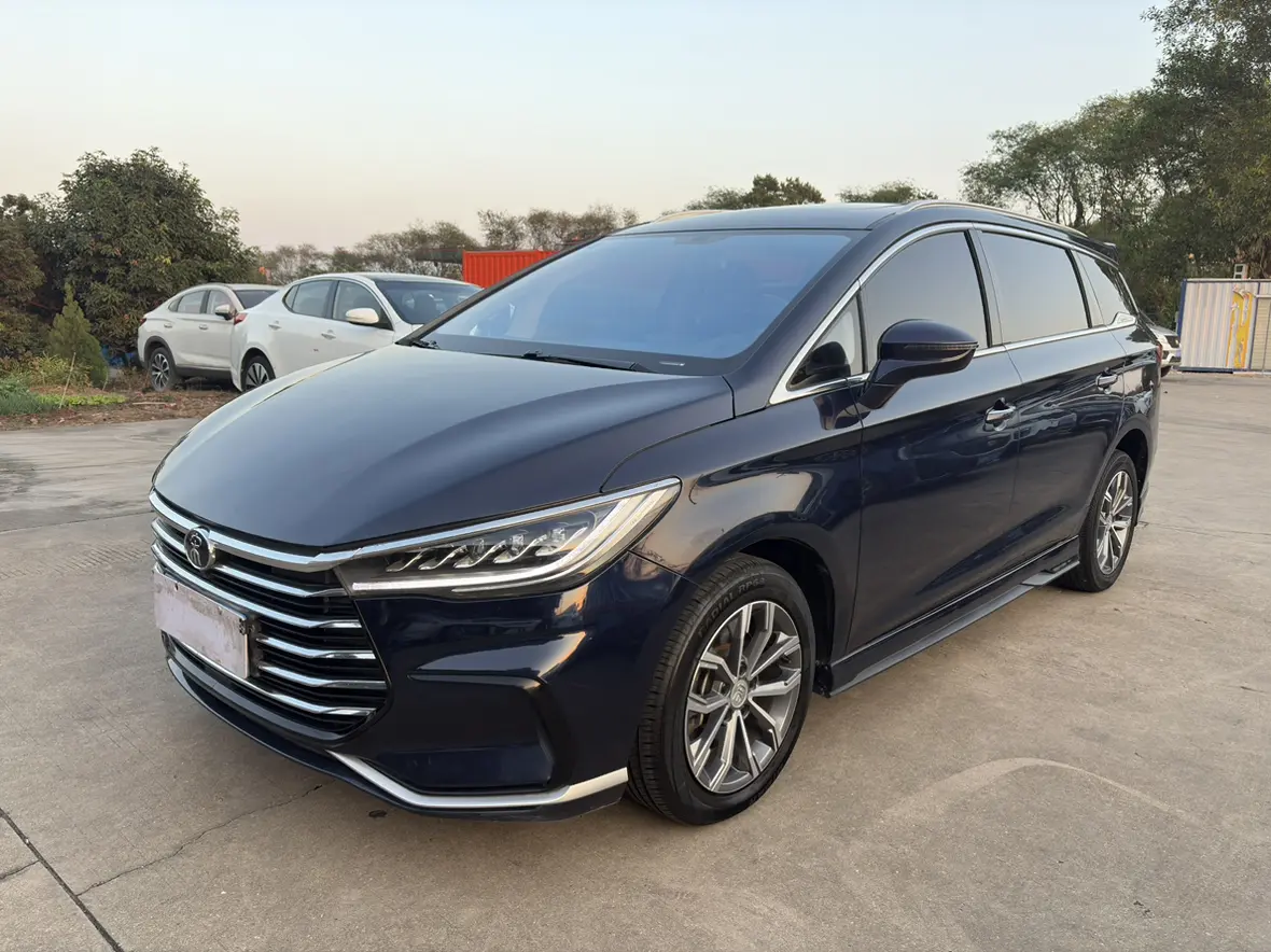 BYD Song MAX  из Китая