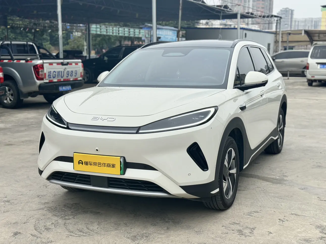 BYD Sea Lion 05EV  из Китая