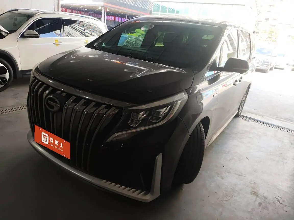 GAC Trumpchi M8  из Китая