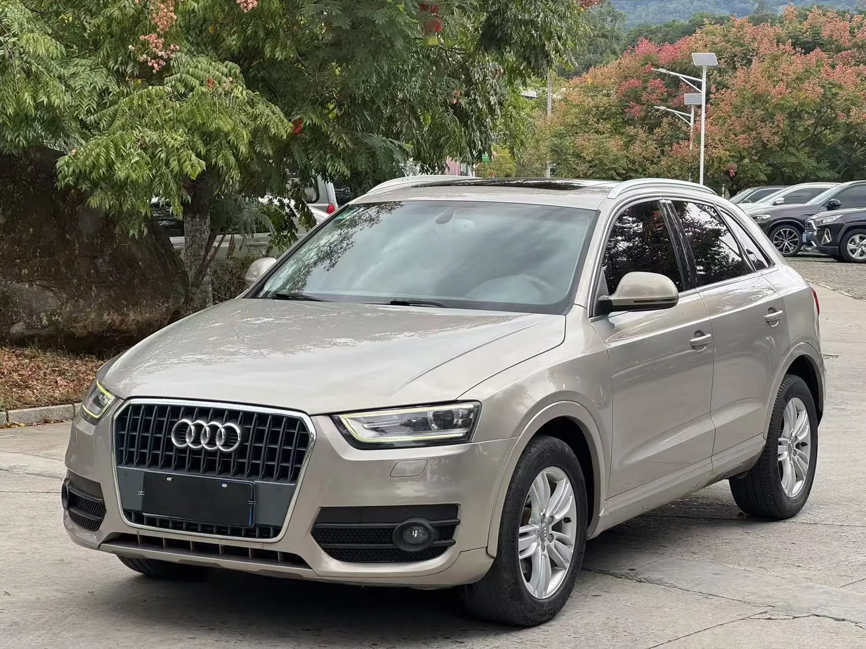 Audi Q3  из Китая