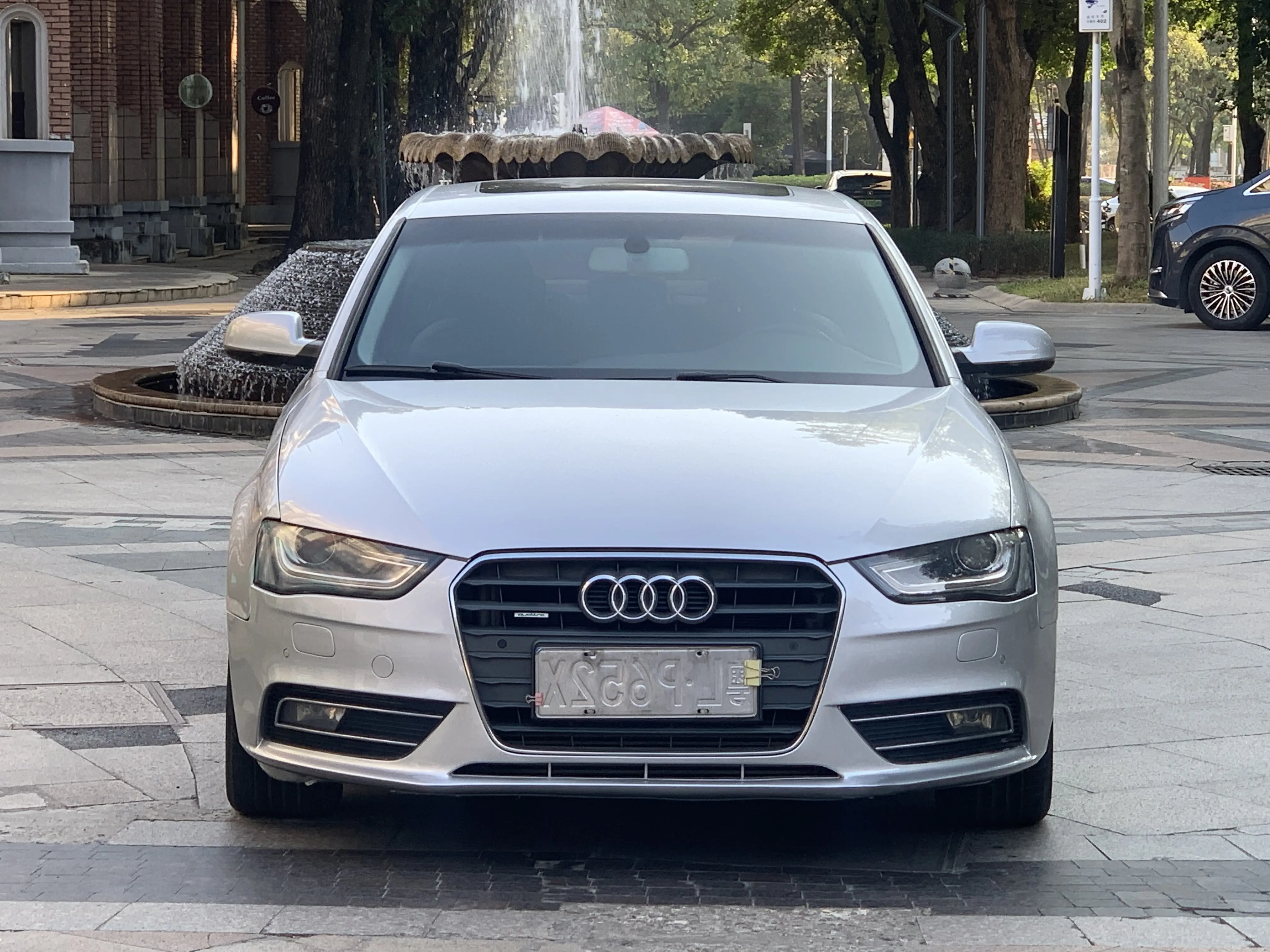 Audi A4L  из Китая