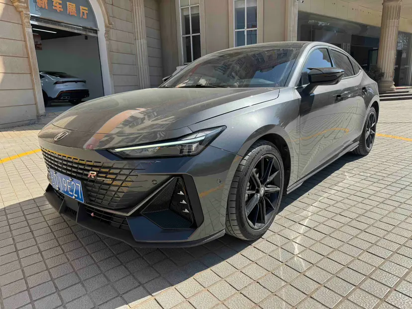 Changan UNI-V  из Китая