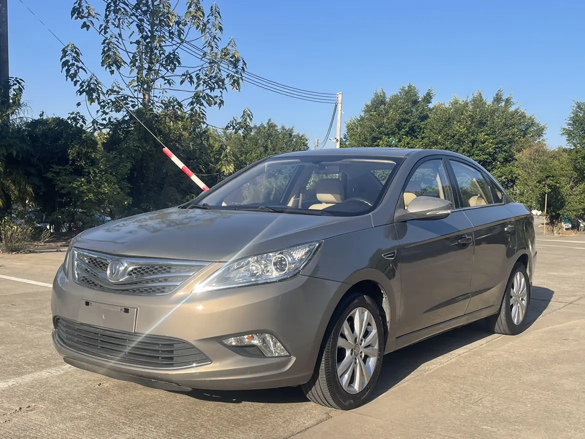 Changan Escape  из Китая