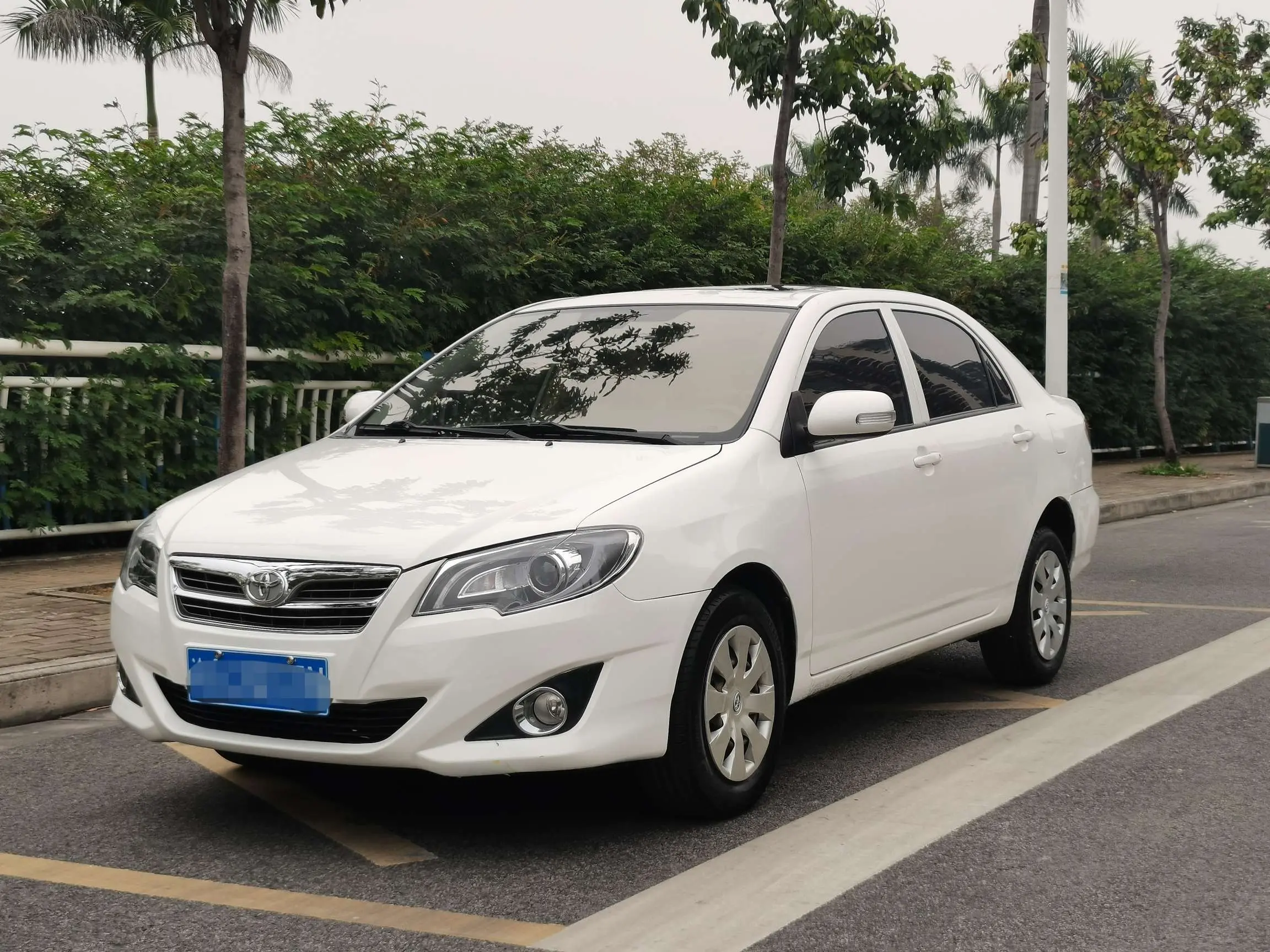 Toyota Corolla  из Китая