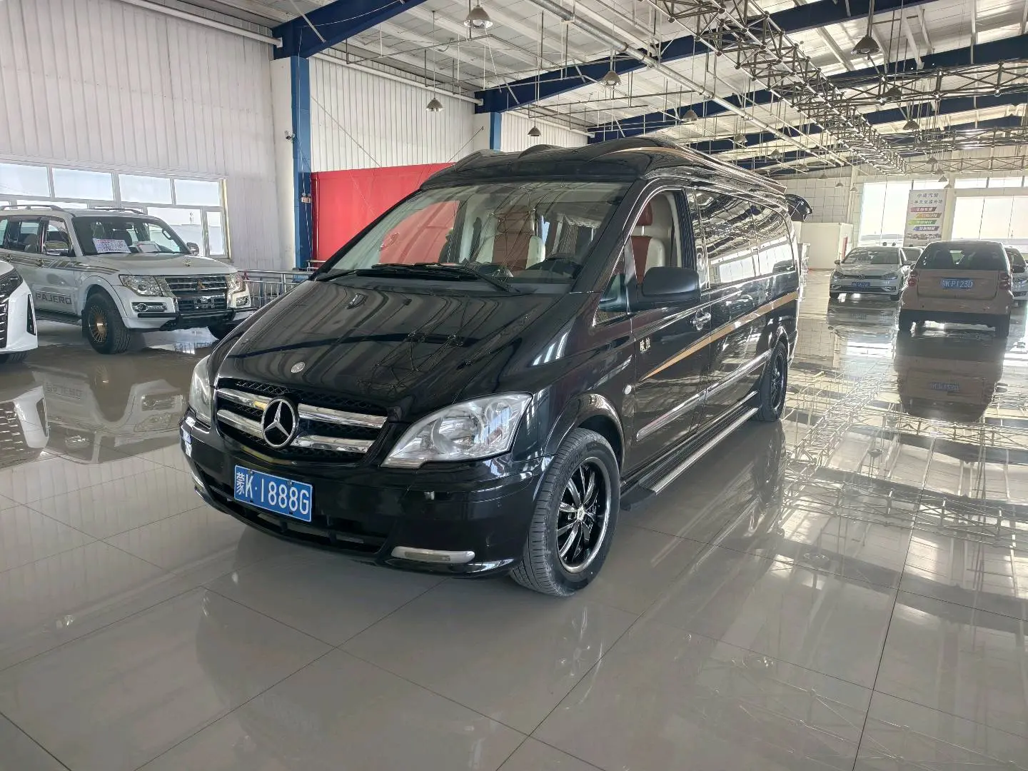 Mercedes-Benz Vito  из Китая