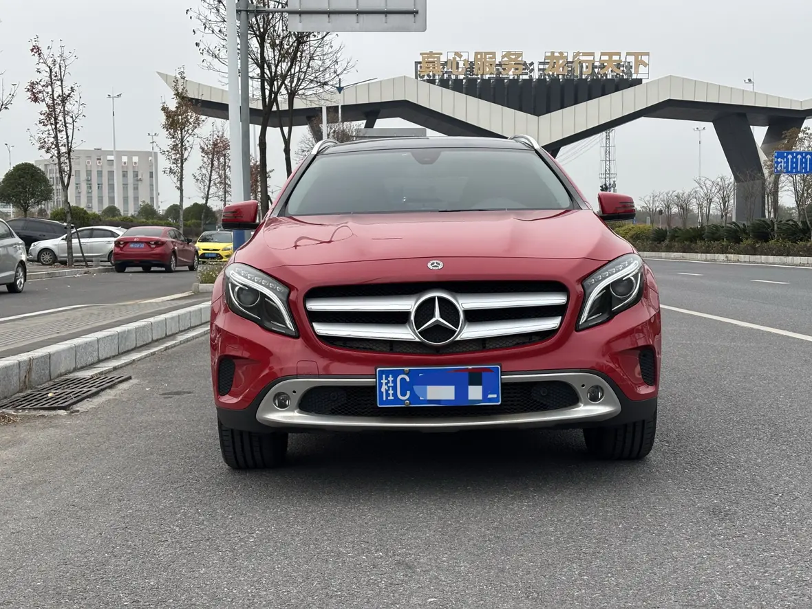 Mercedes-Benz GLA  из Китая