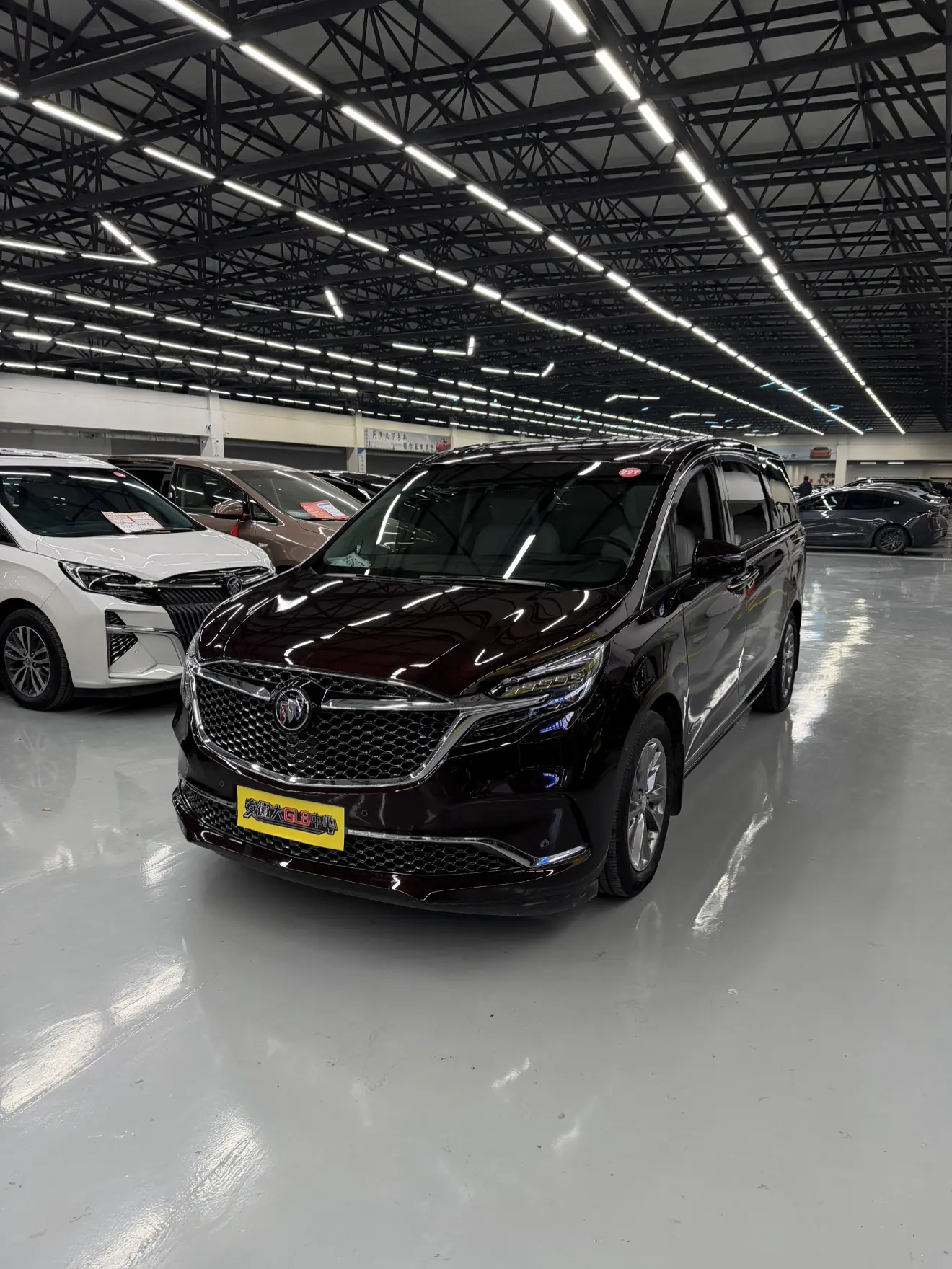 Buick GL8  из Китая