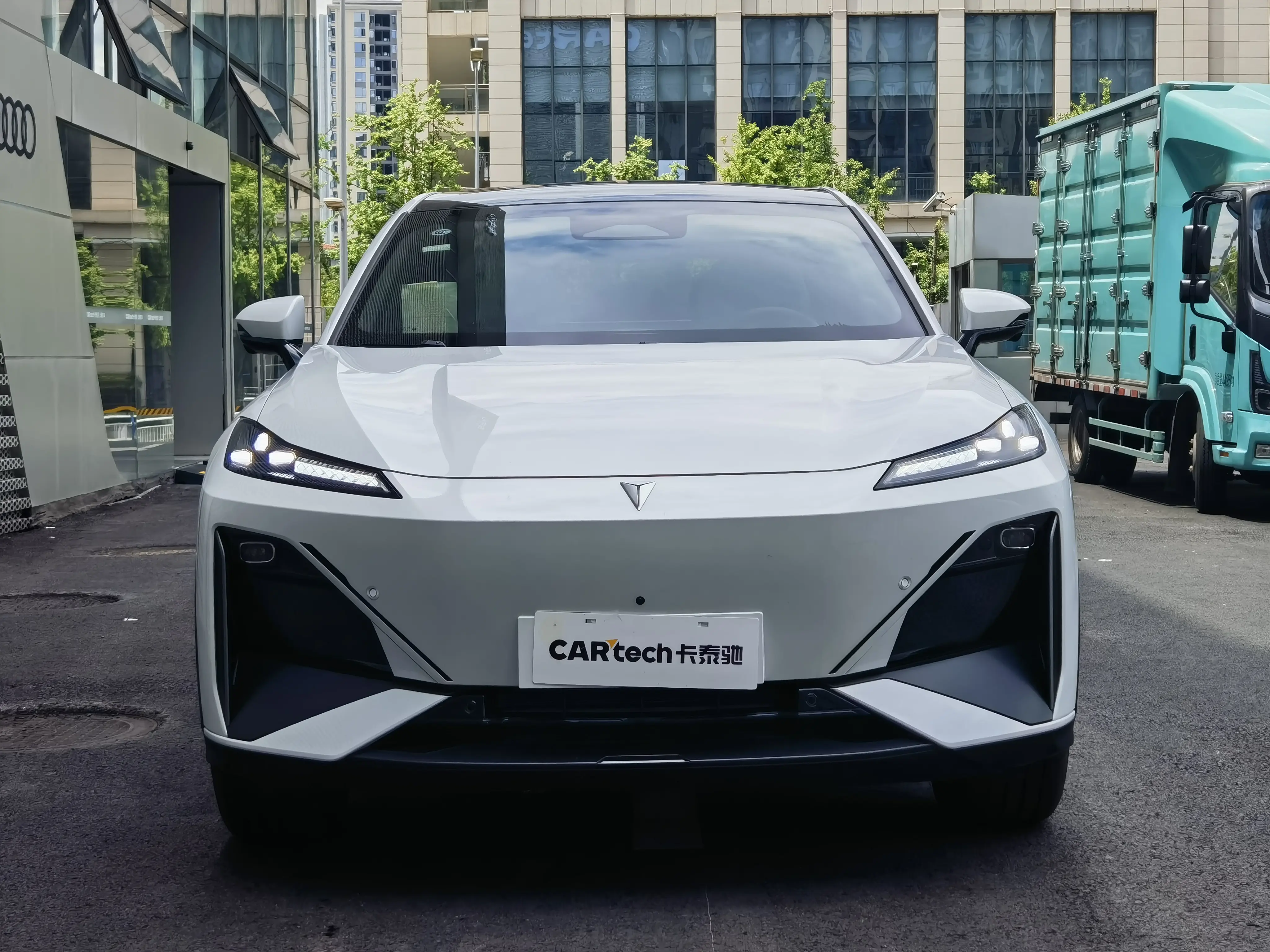 Deepal Dark blue S07  из Китая