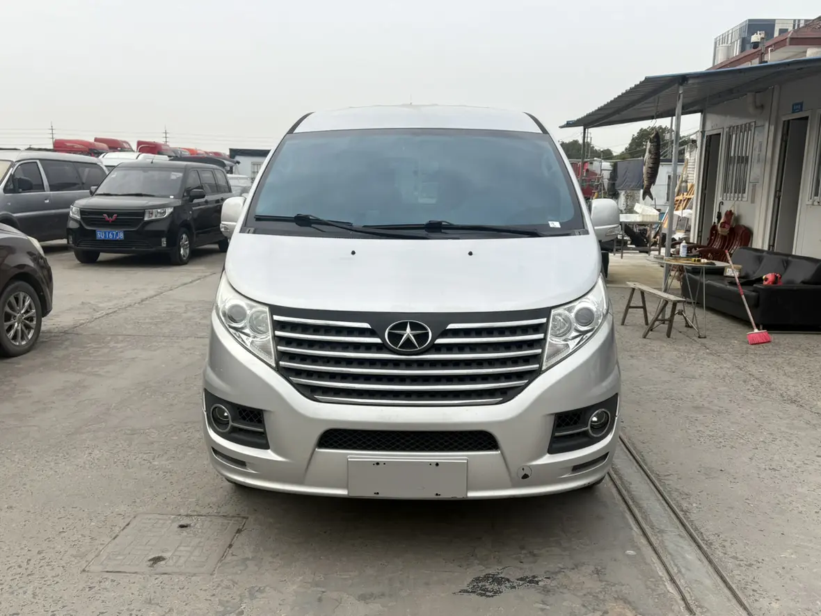 Jiangxi Ruifeng M5  из Китая