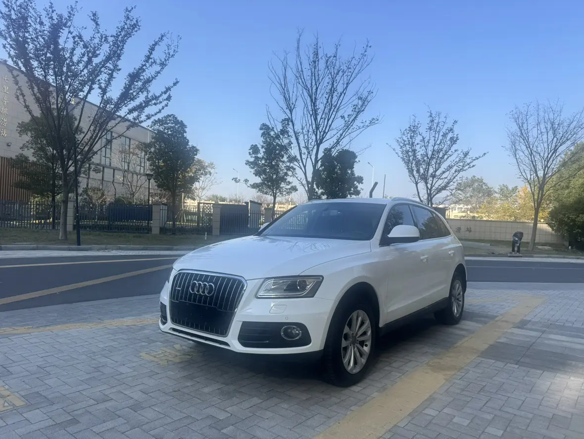 Audi Q5  из Китая