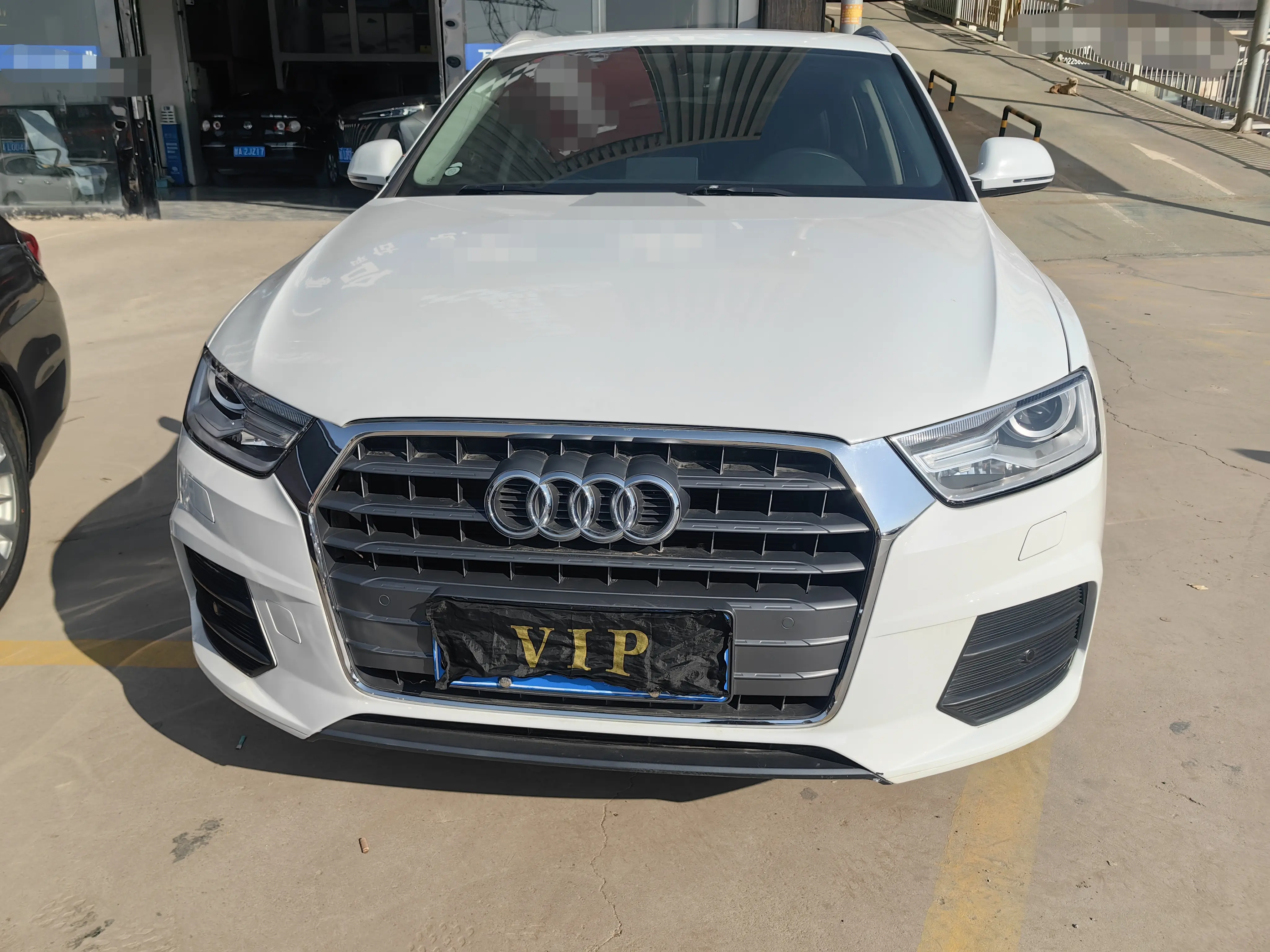 Audi Q3  из Китая