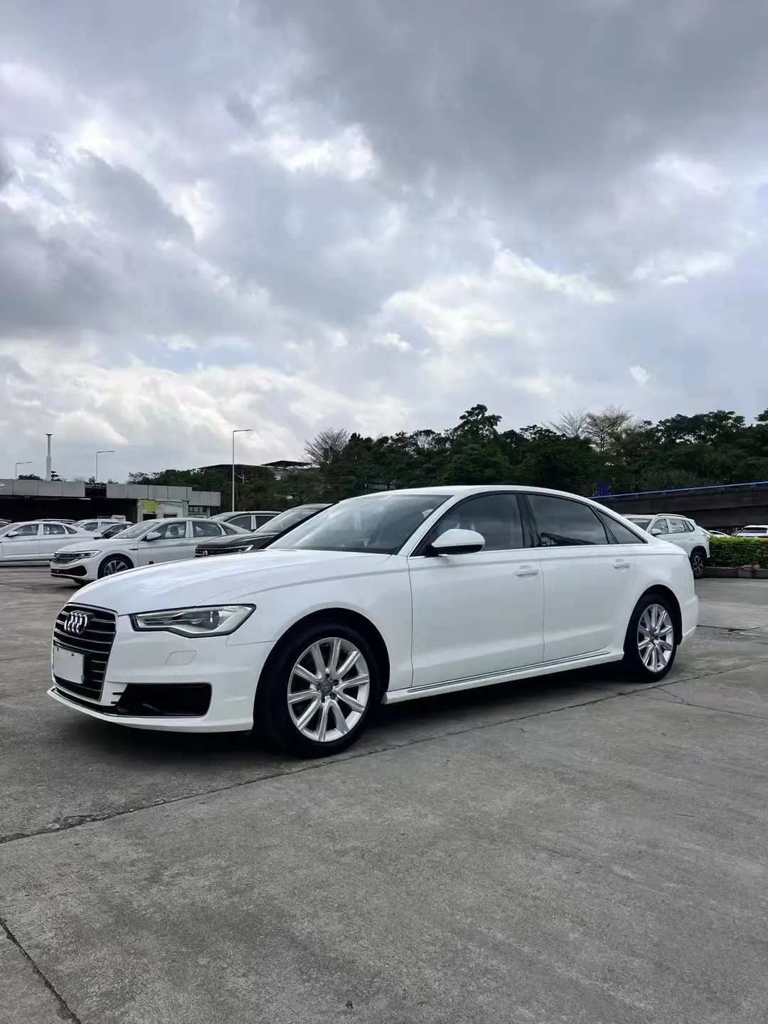 Audi A6L  из Китая