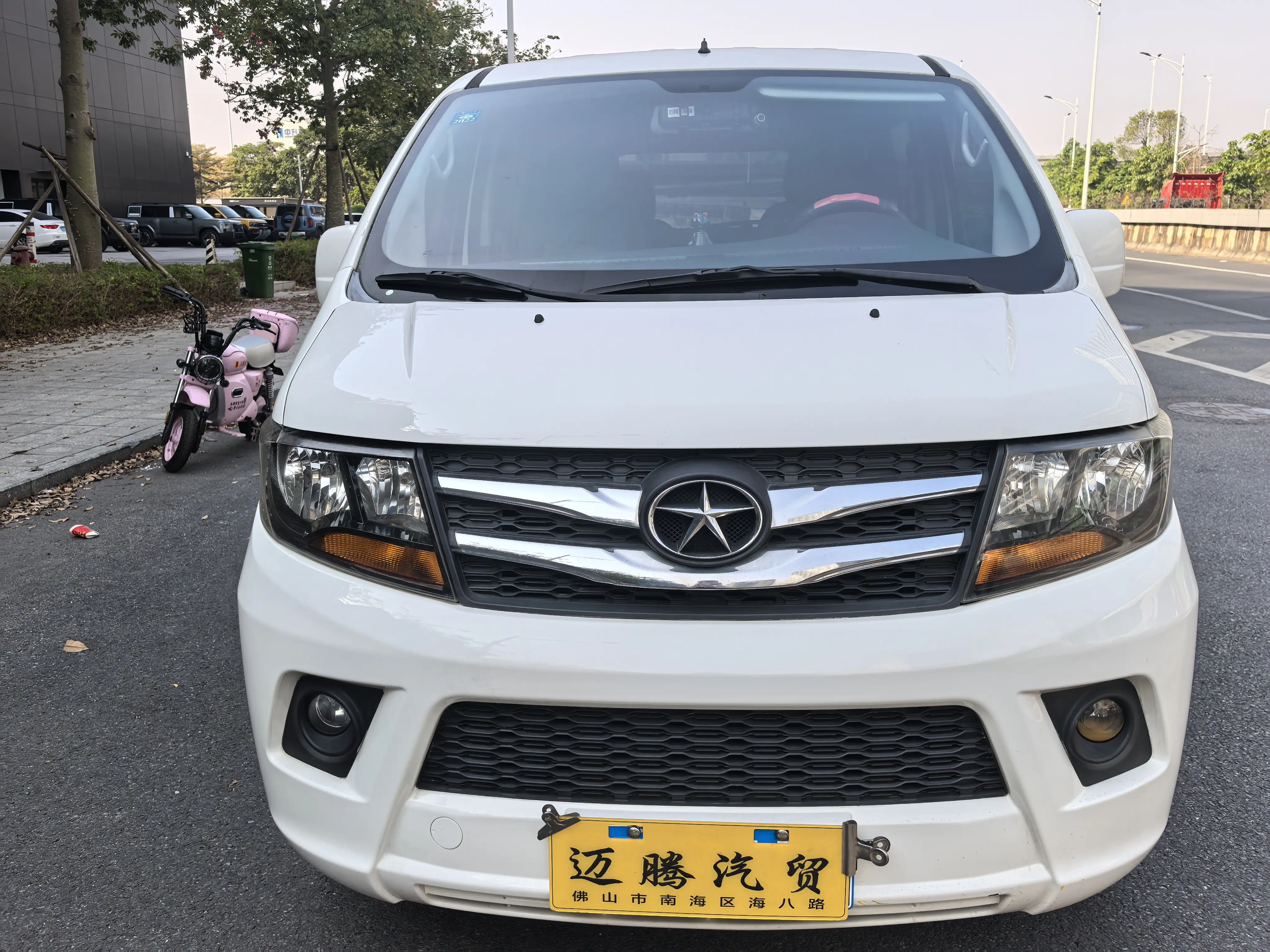 JAC Ruifeng M3  из Китая