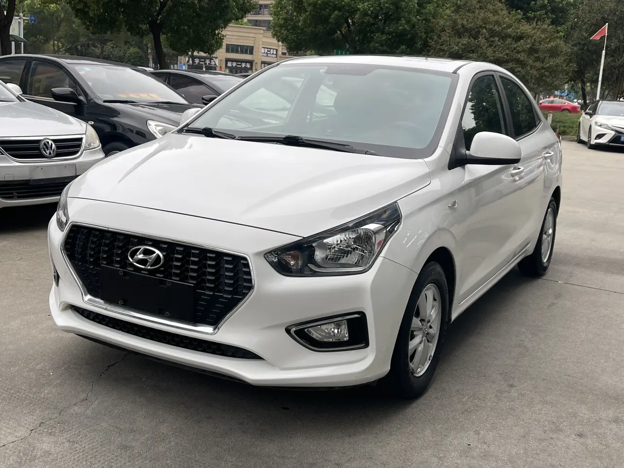 Hyundai Verna (Rena)  из Китая