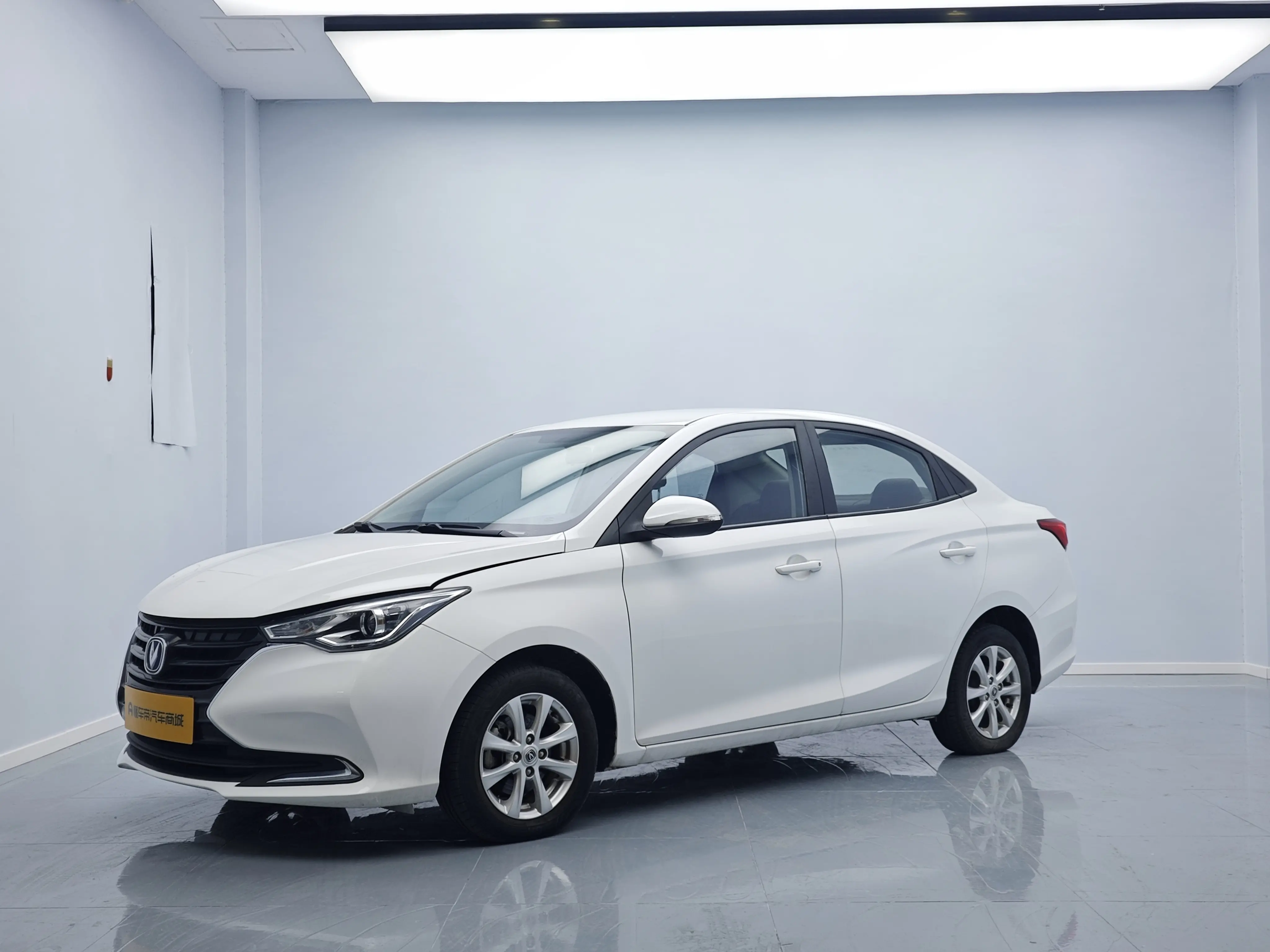 Changan Yuexiang  из Китая