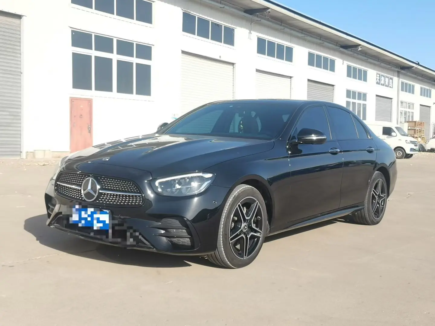 Mercedes-Benz E-Class (imported)  из Китая