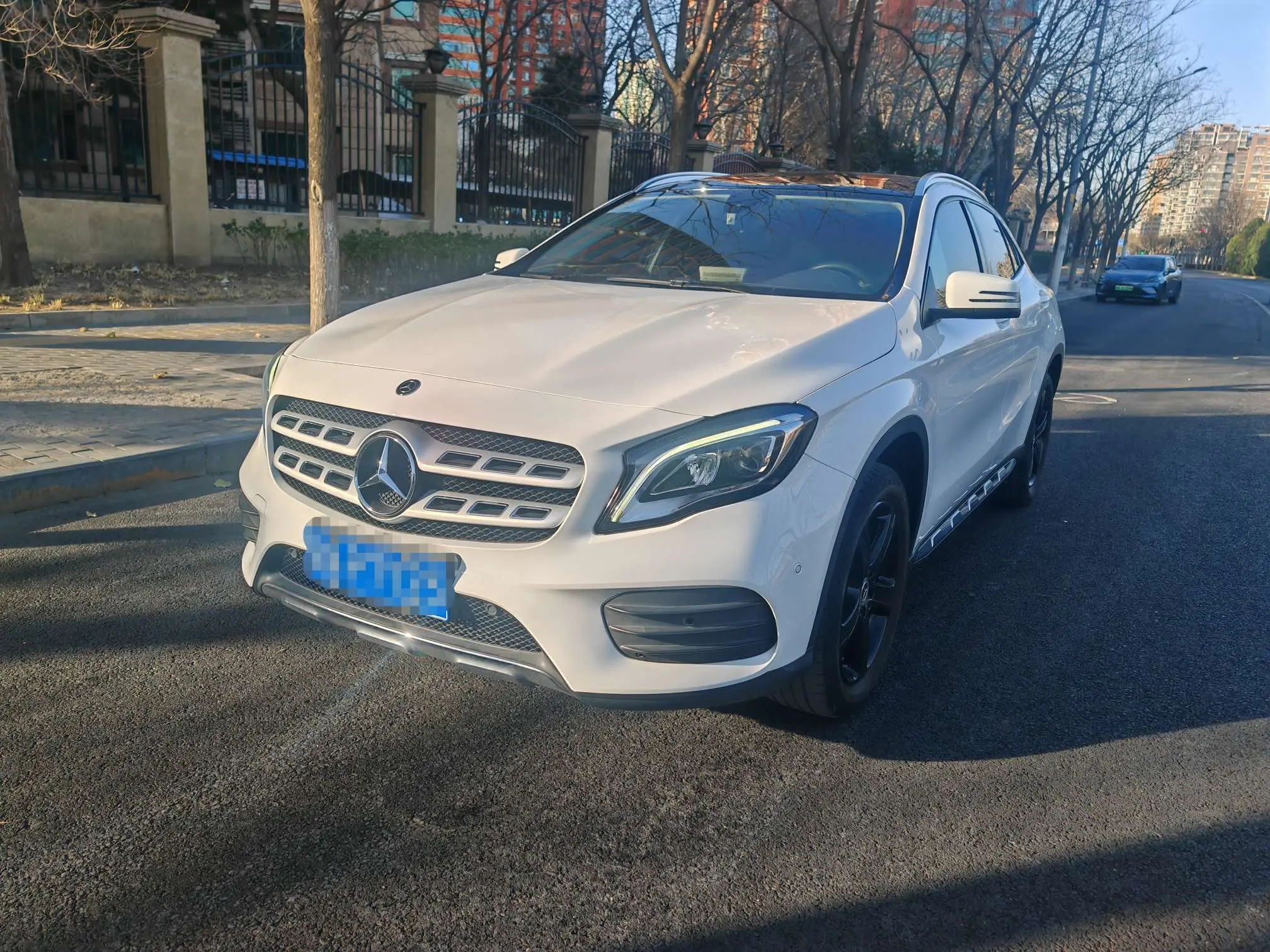 Mercedes-Benz GLA  из Китая