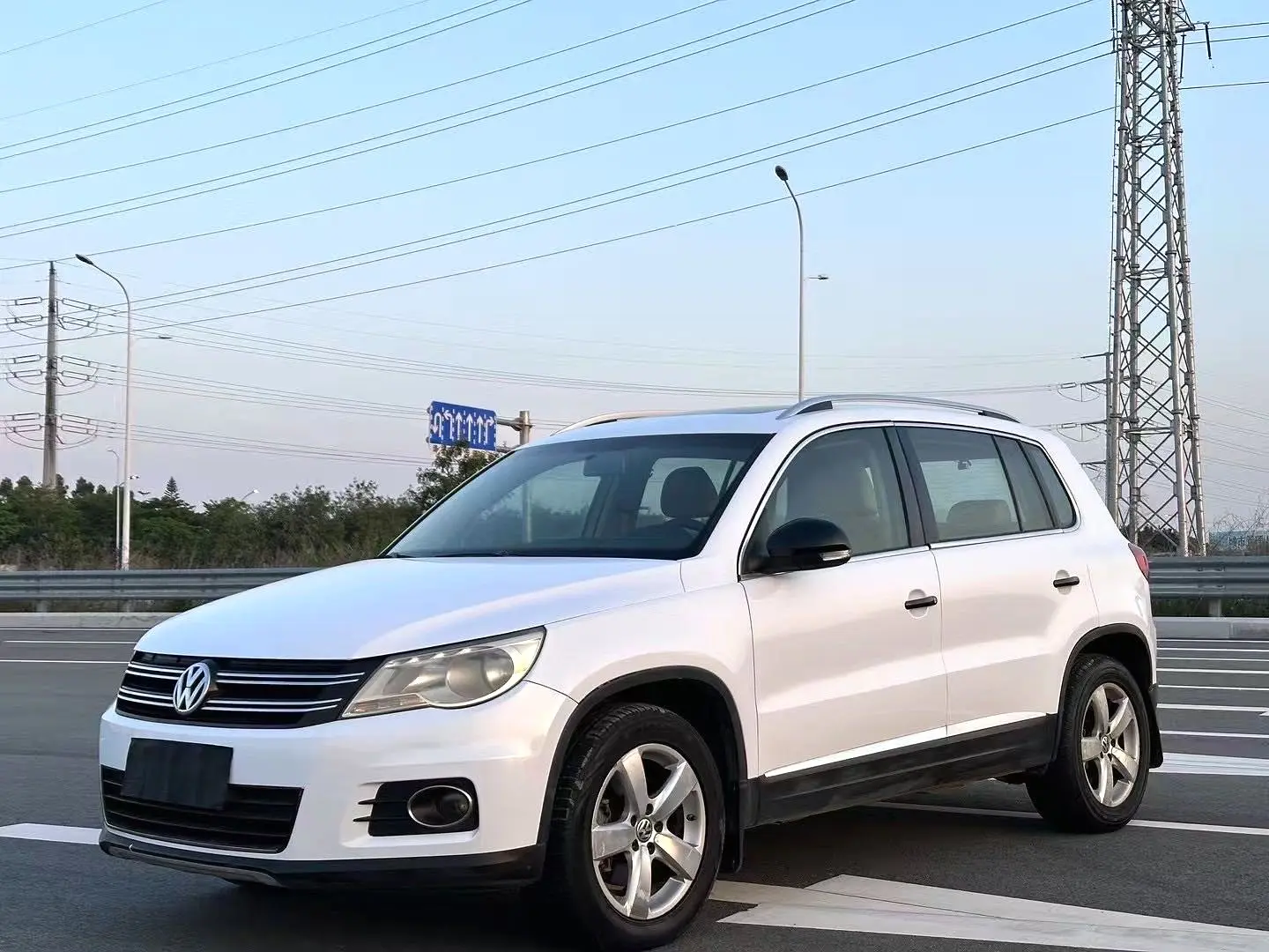 Volkswagen Tiguan  из Китая
