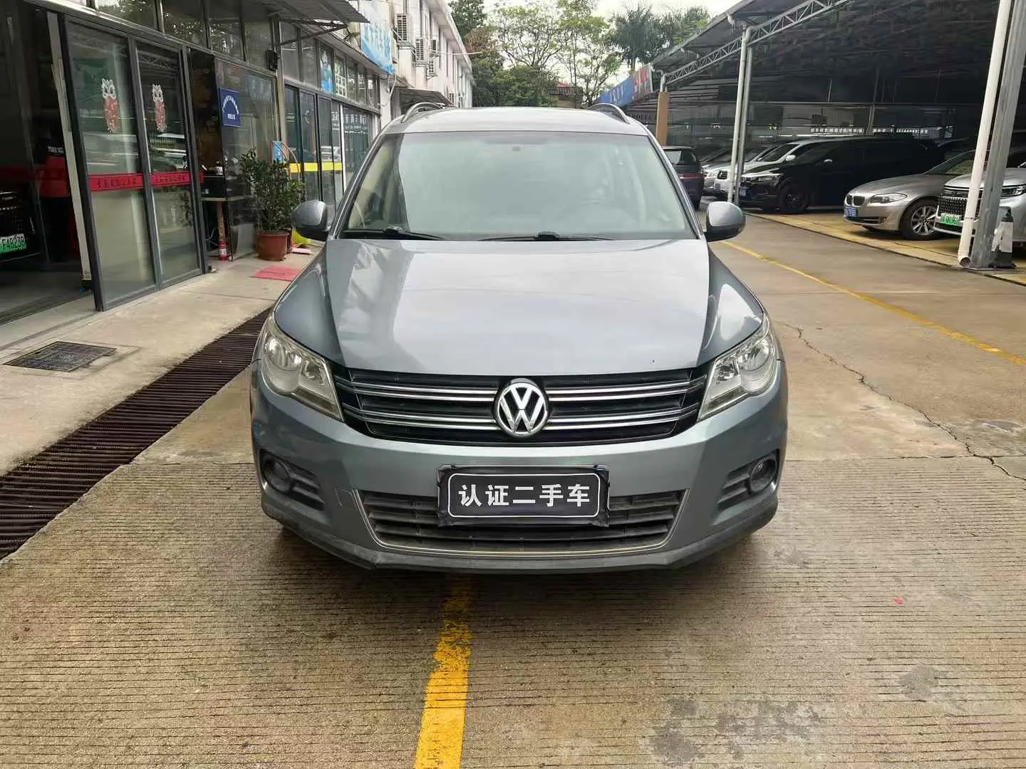 Volkswagen Tiguan  из Китая