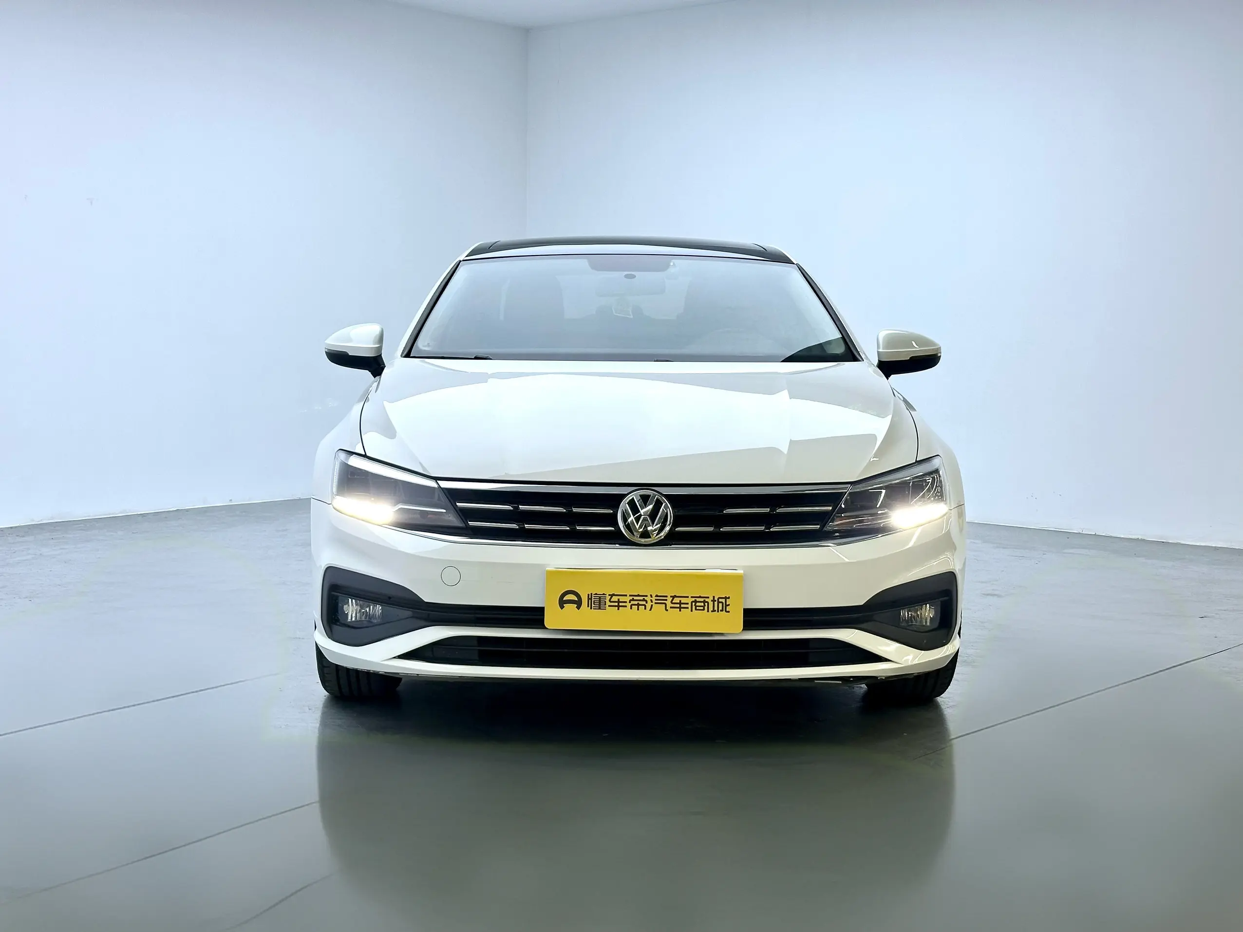 Volkswagen Lamando (Lingdu)  из Китая