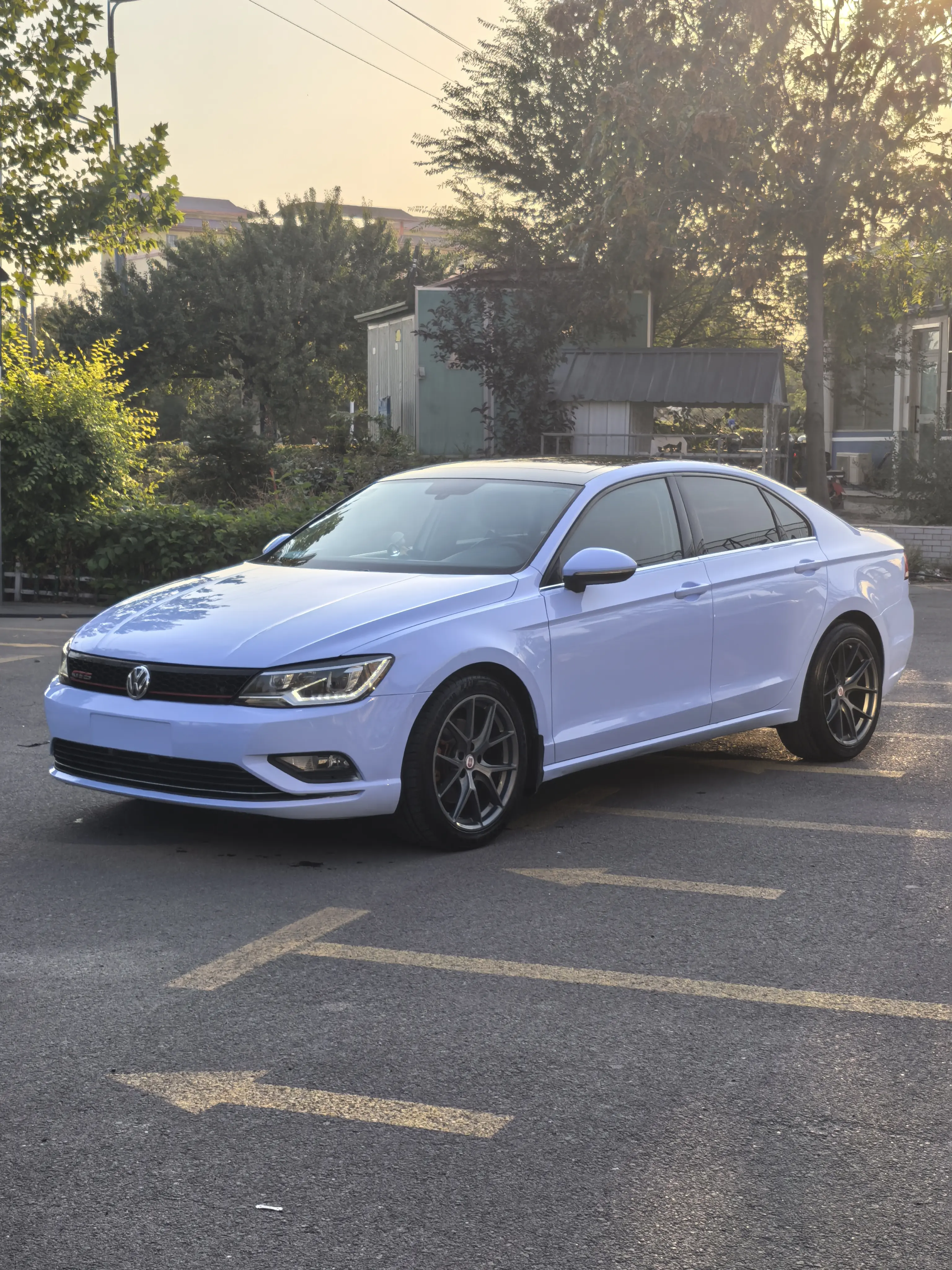 Volkswagen Lamando (Lingdu)  из Китая