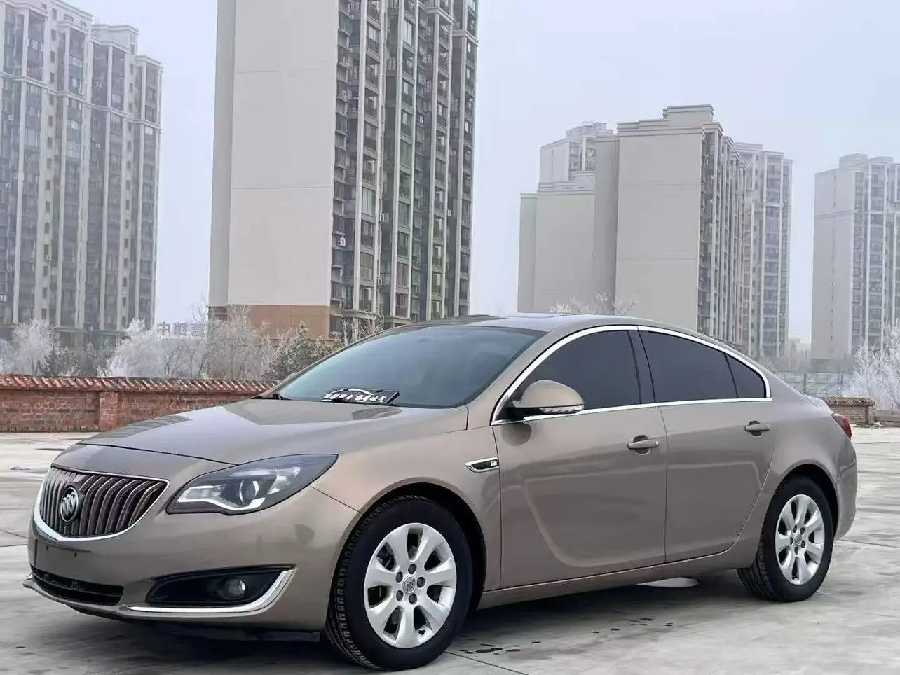Buick Majesty  из Китая