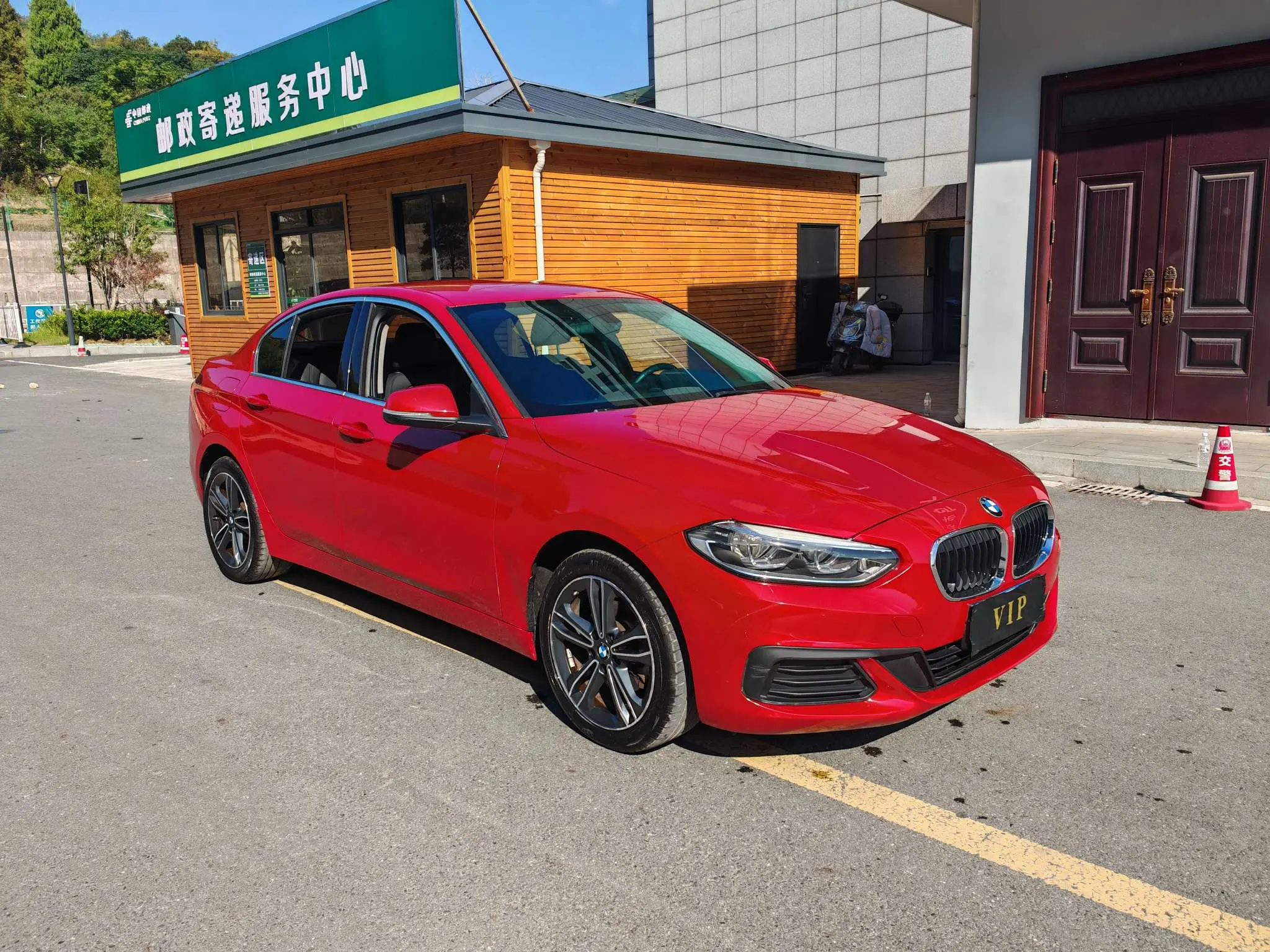 BMW 1 Series  из Китая