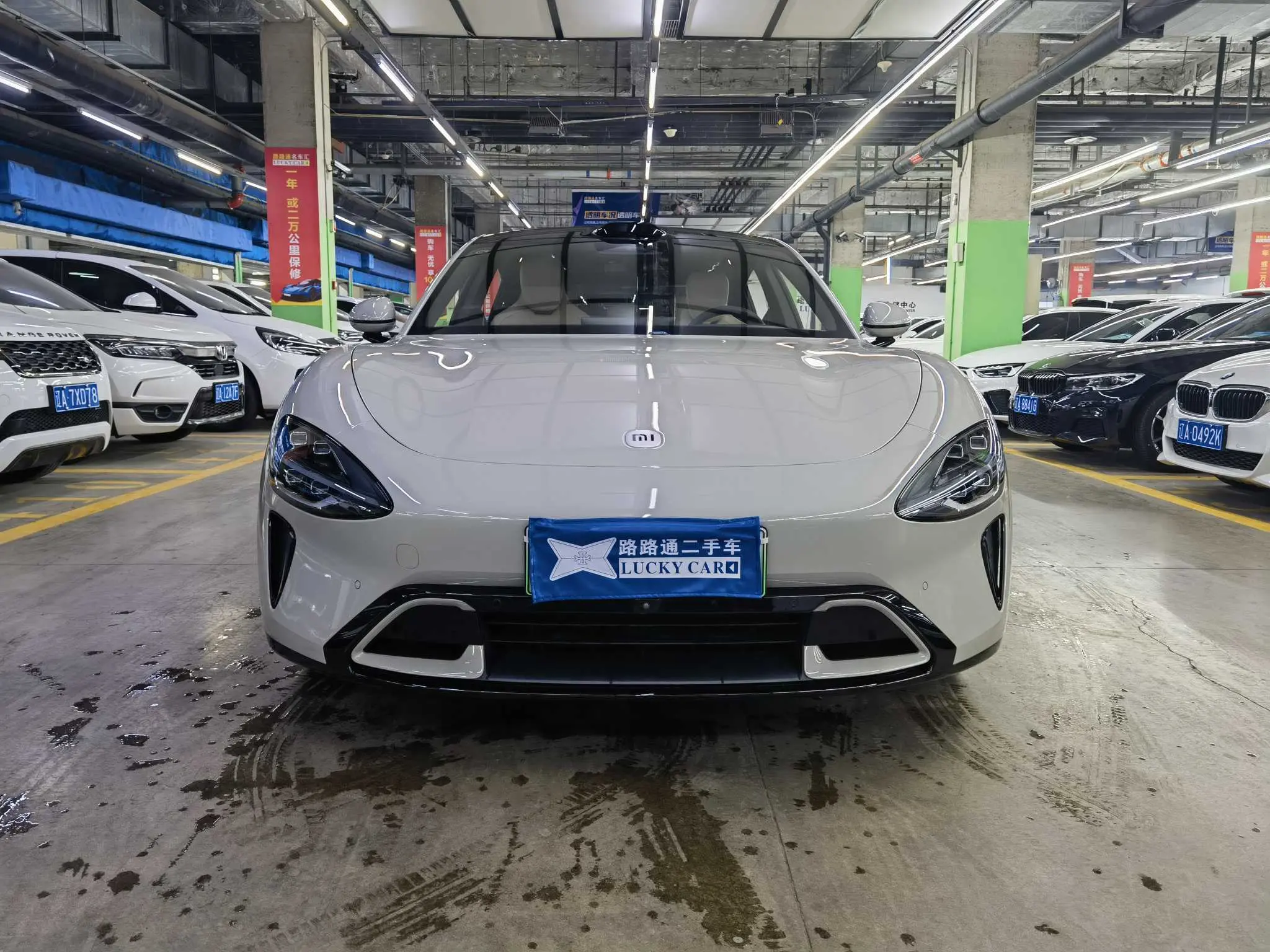 Xiaomi car Xiaomi SU7  из Китая