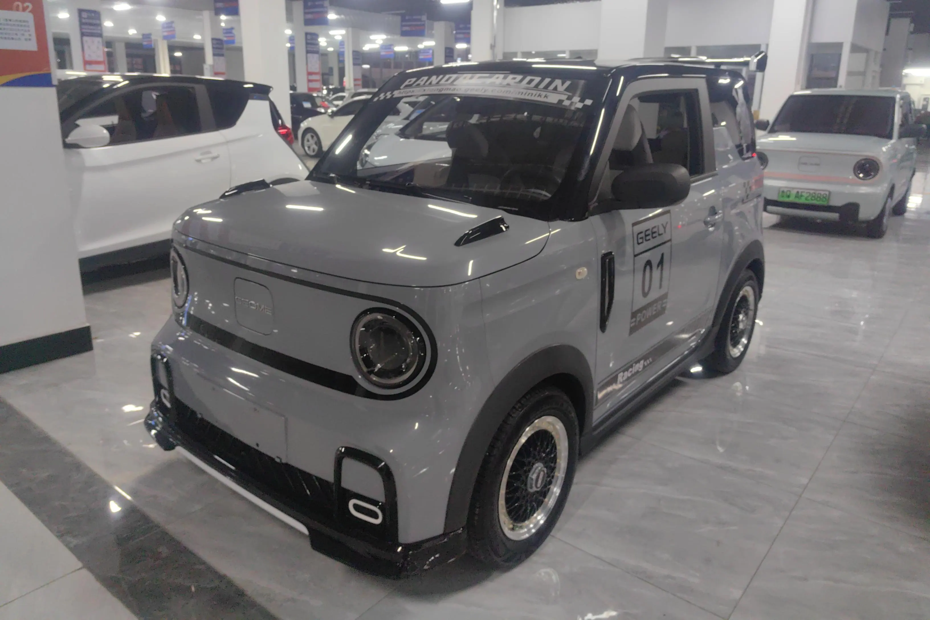 Geely Panda  из Китая