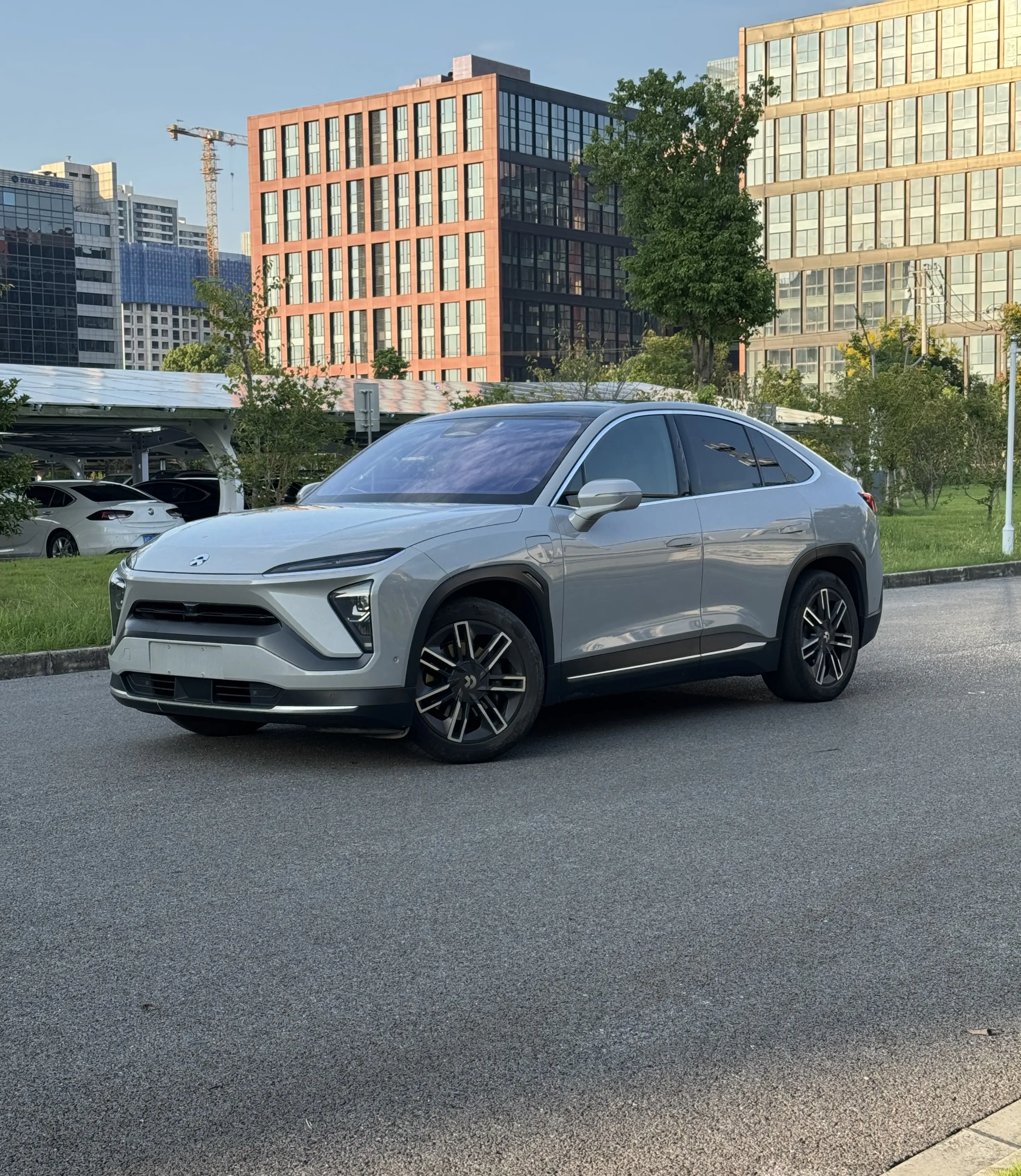 NIO EC6  из Китая