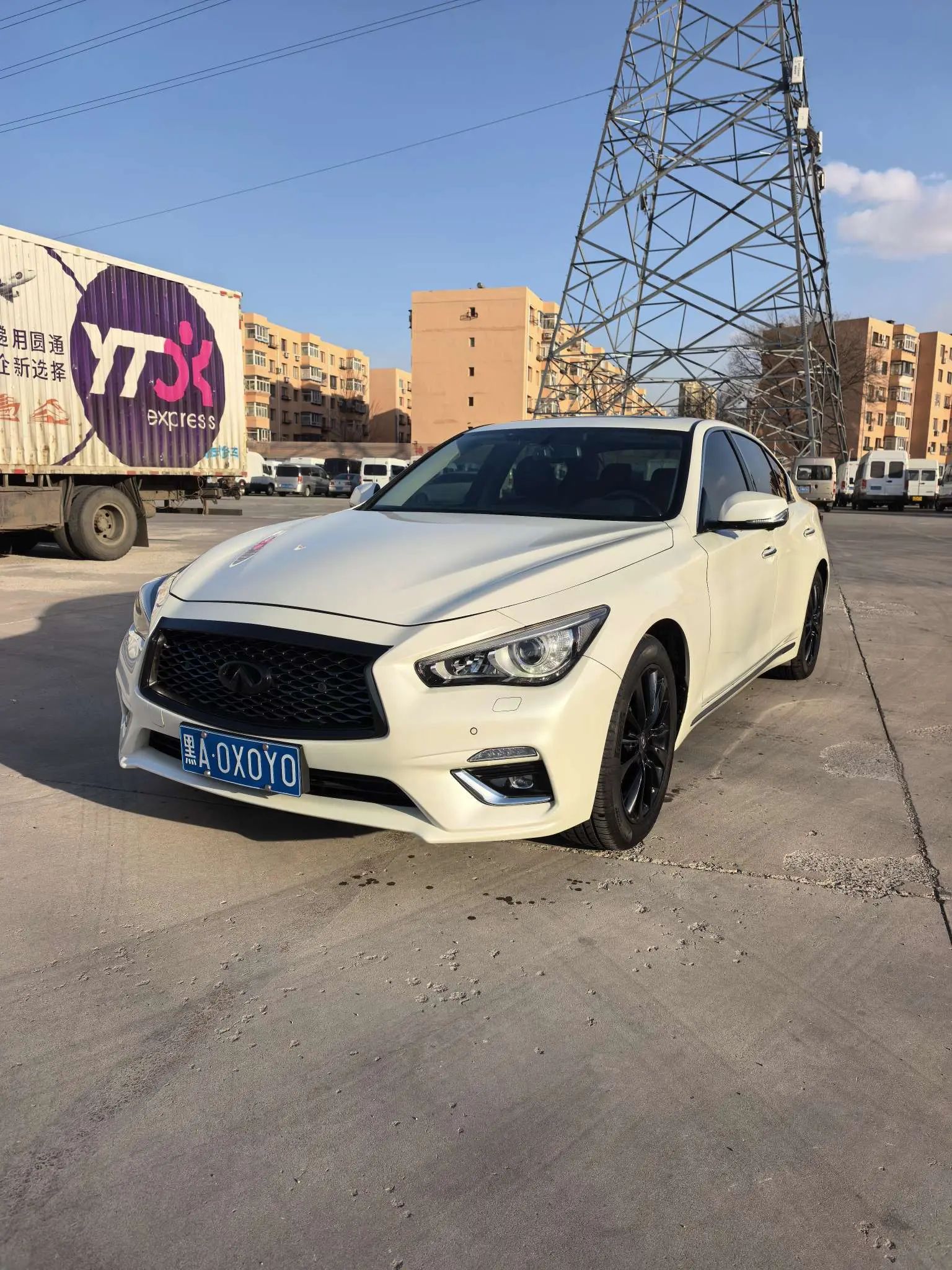 Infiniti Q50L  из Китая