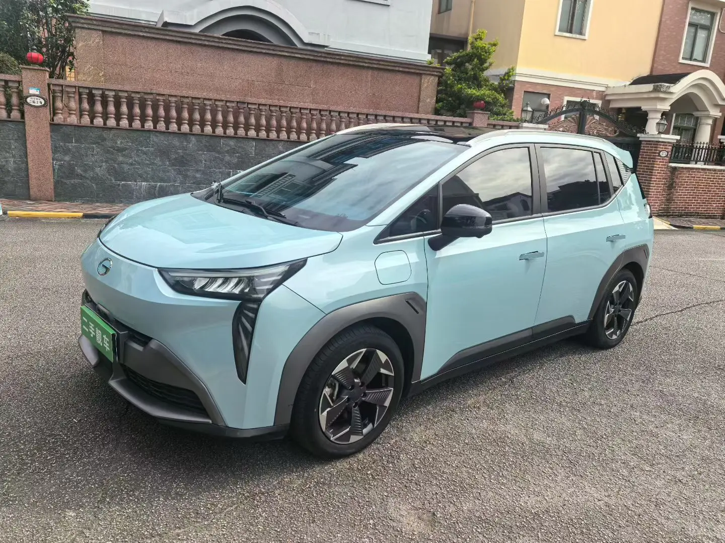 AION Y  из Китая