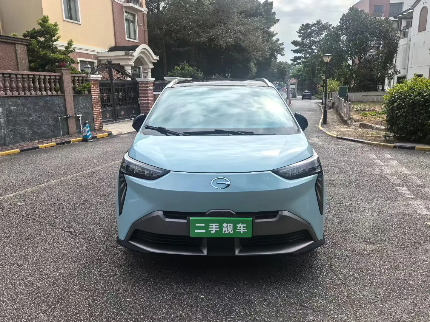 AION Y  из Китая