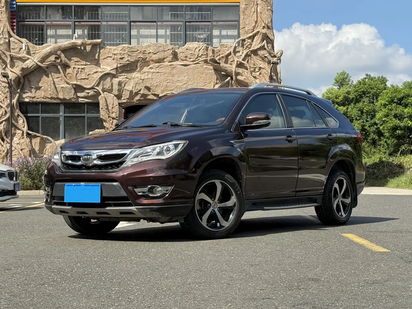 BYD S7  из Китая