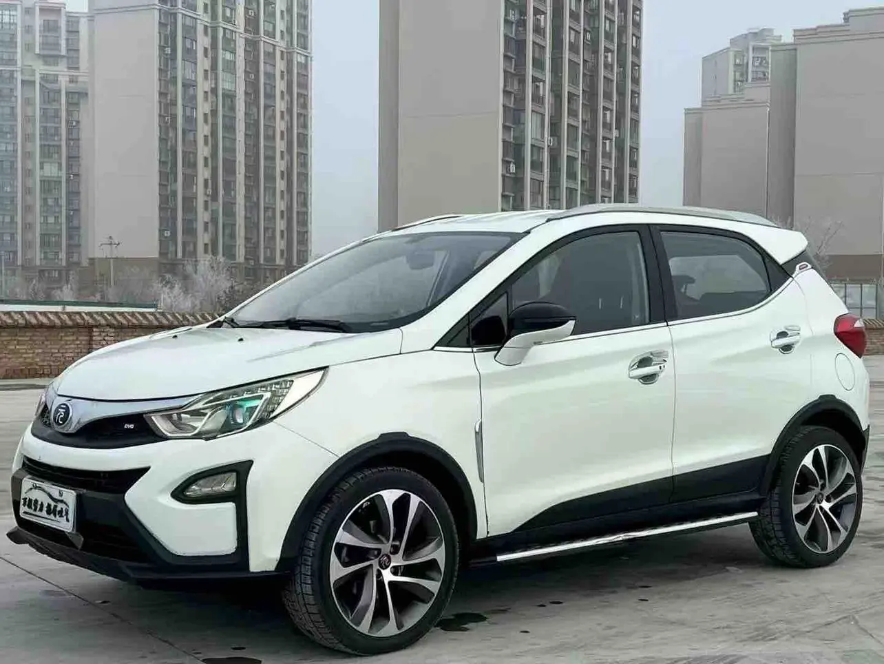 BYD Yuan  из Китая