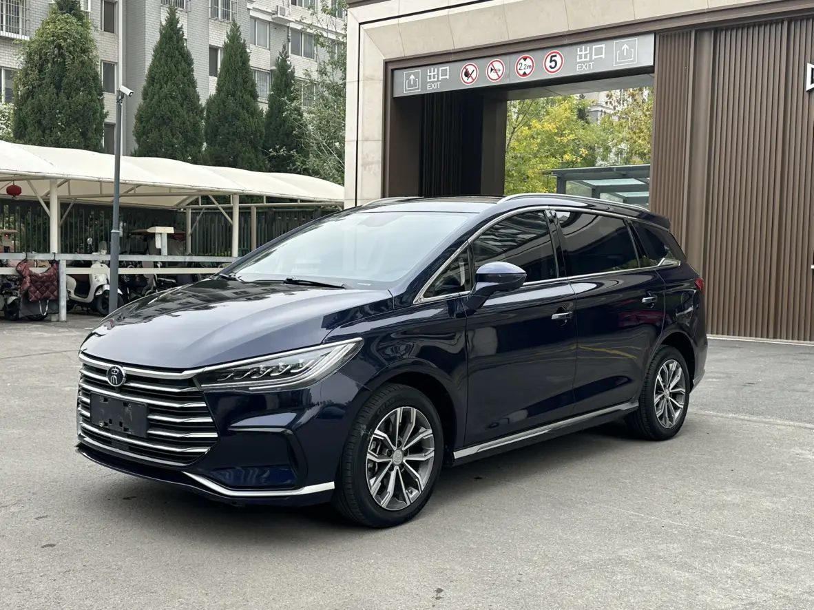 BYD Song MAX  из Китая