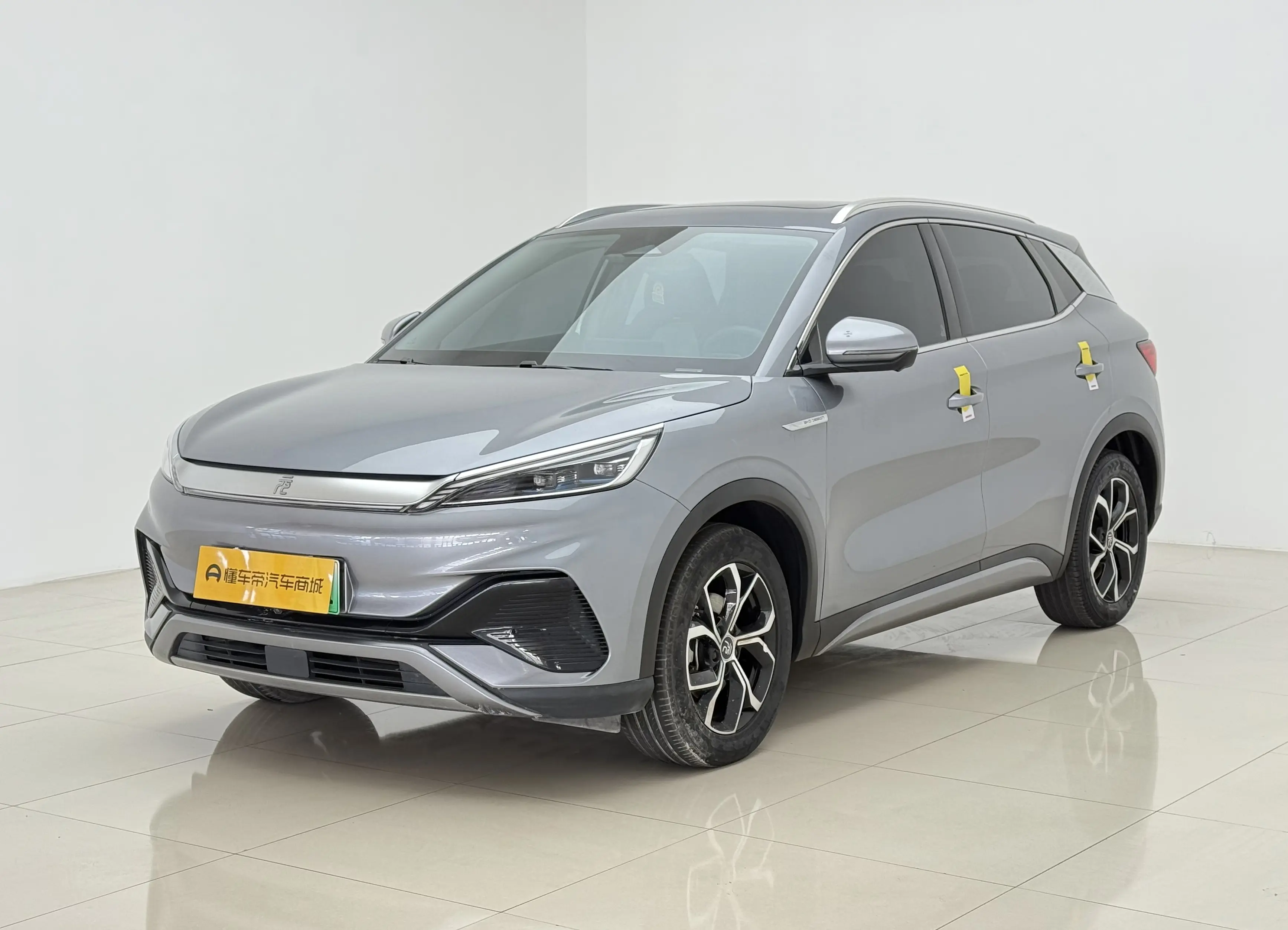 BYD Yuan PLUS  из Китая