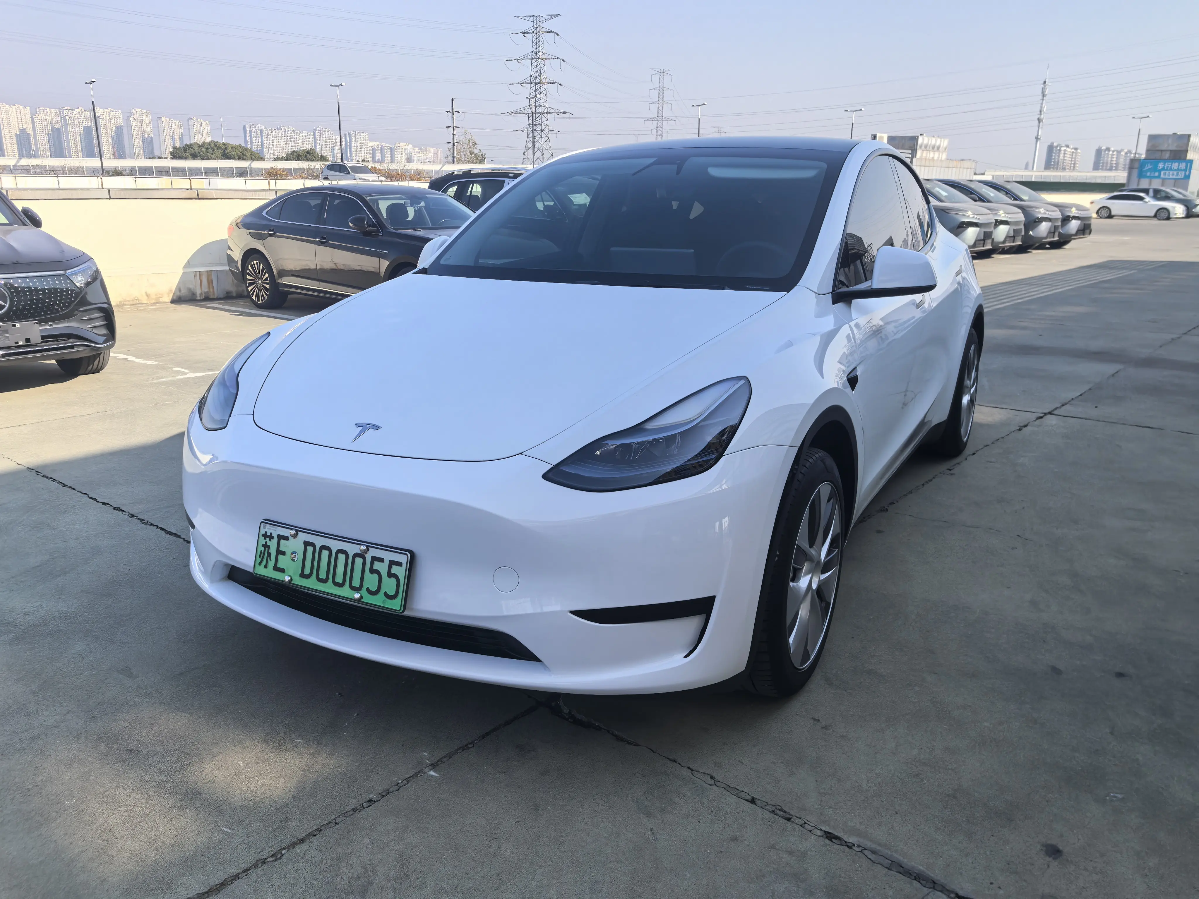 Tesla Model Y  из Китая