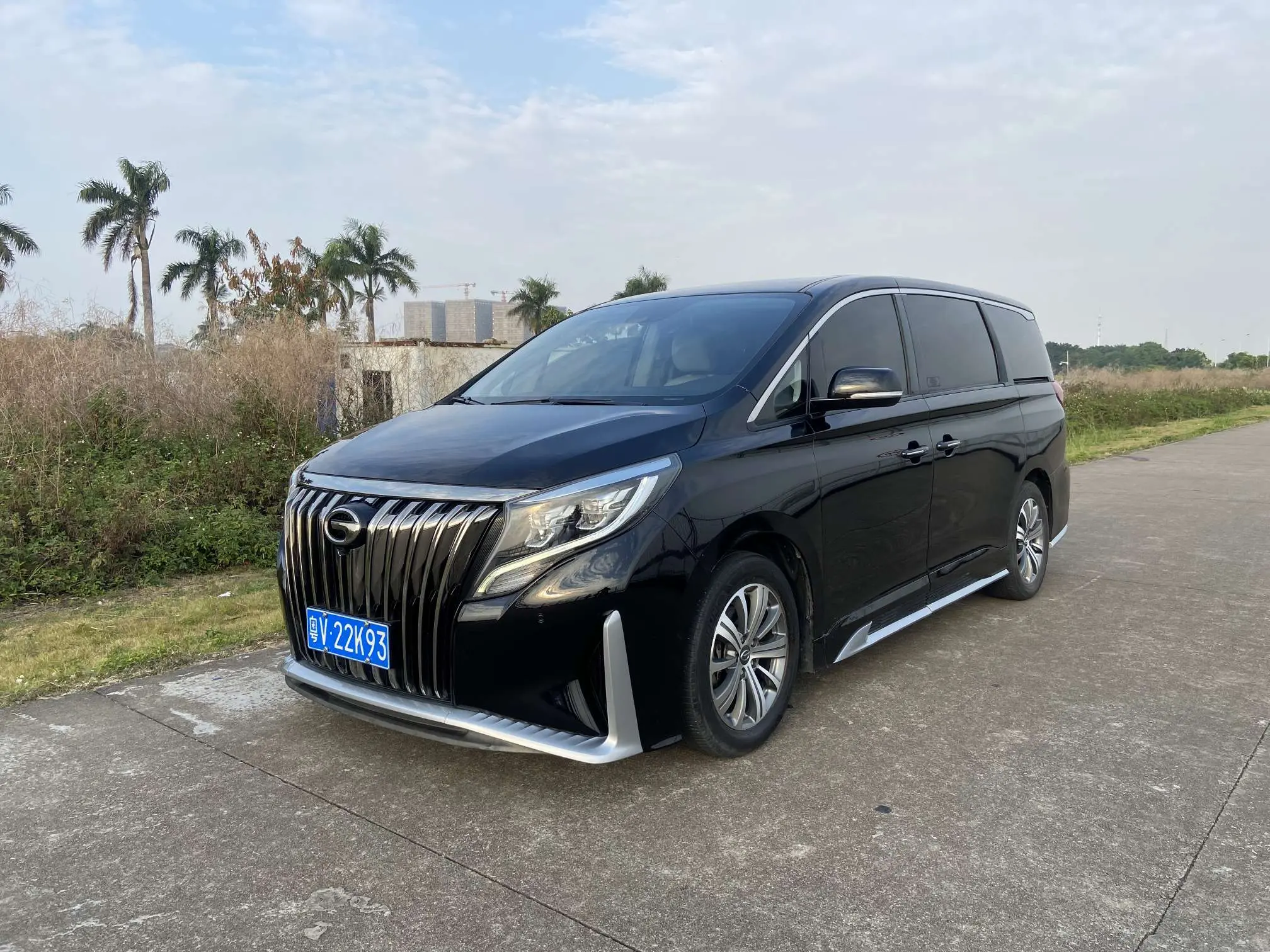 GAC Trumpchi M8  из Китая